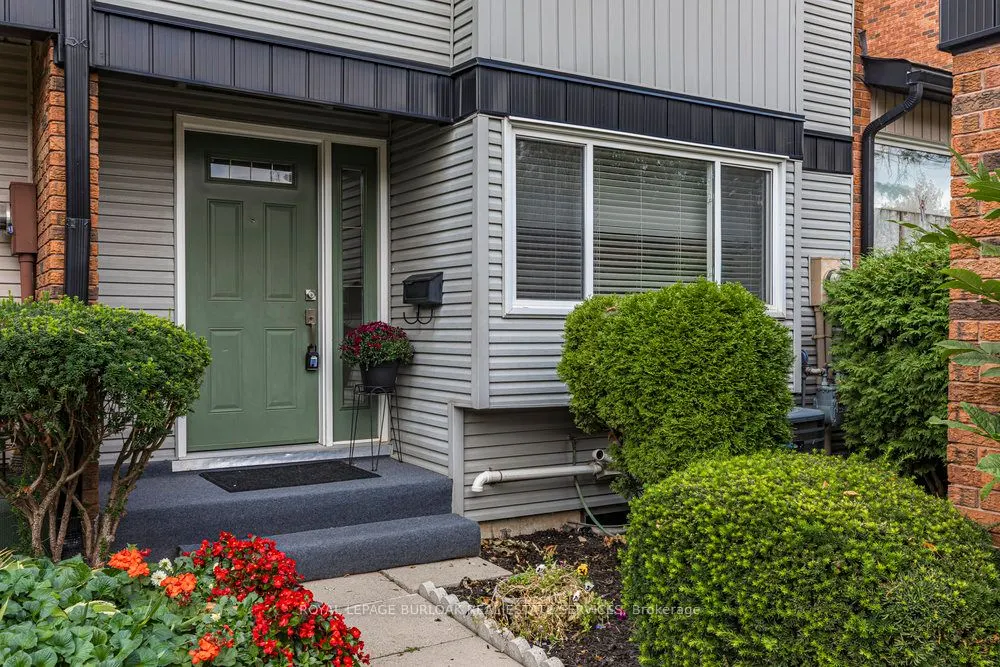 1556 Kern's Road, #3