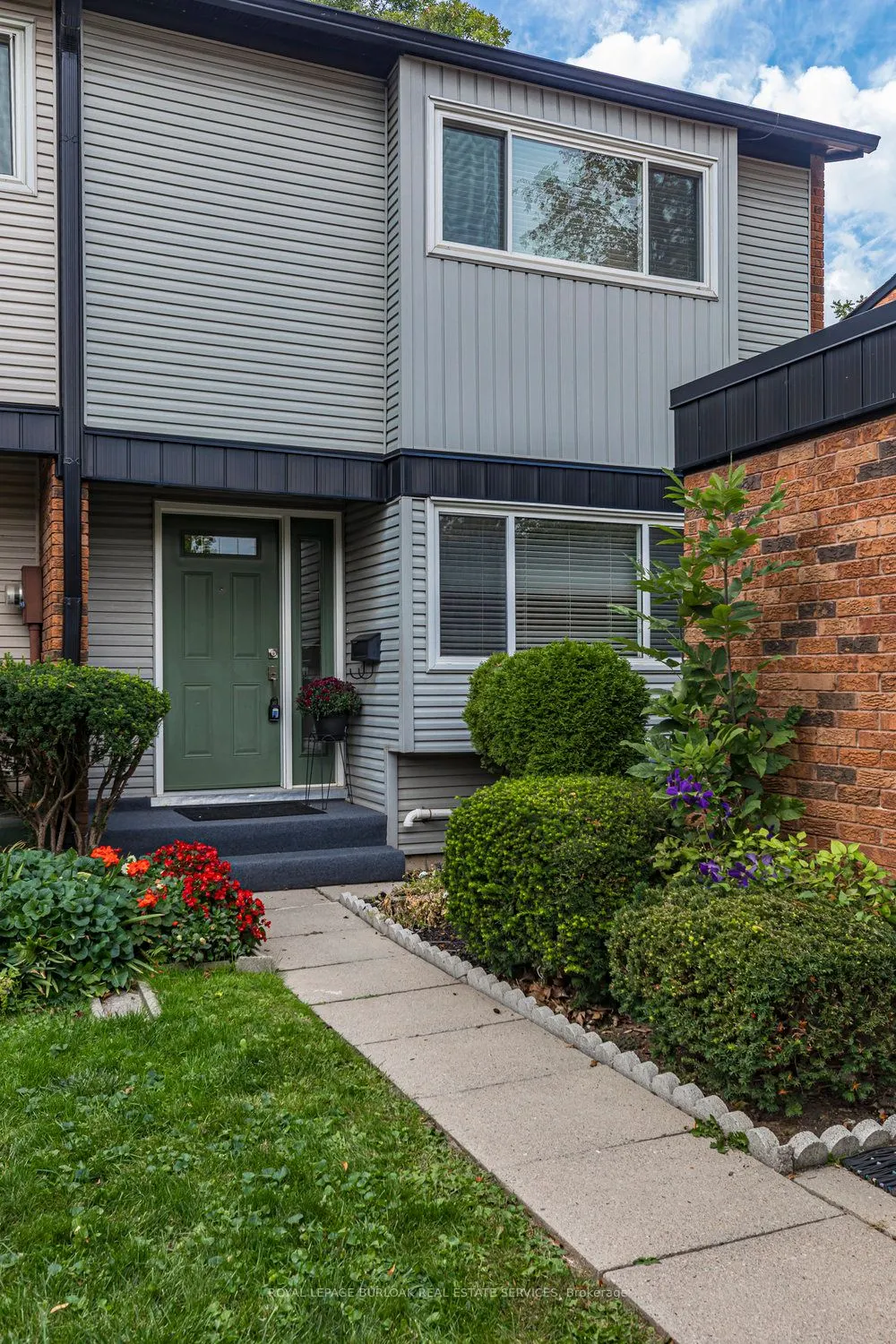 1556 Kern's Road, #3
