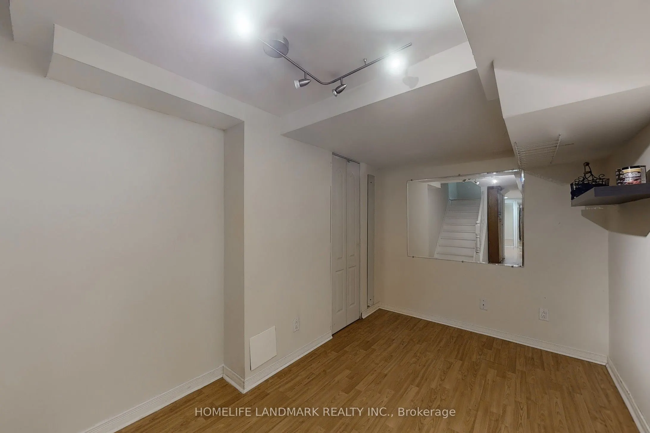2276 Grouse Lane