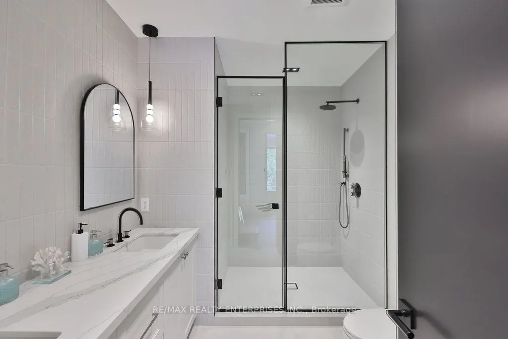 1380 Birchwood Heights Drive