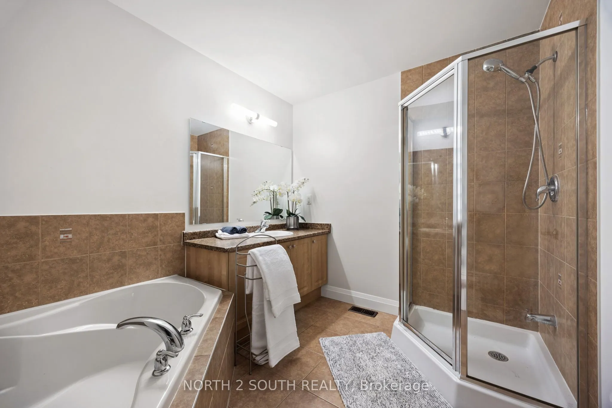 745 Farmstead Drive, #39