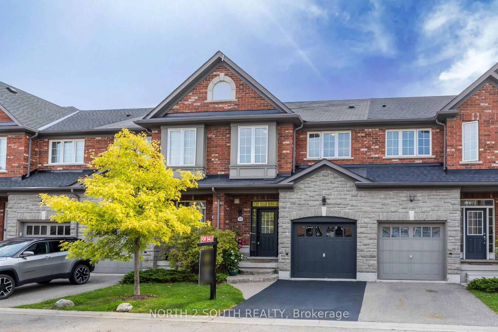 745 Farmstead Drive, #39