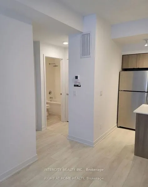 1141 Cooke Boulevard, #405