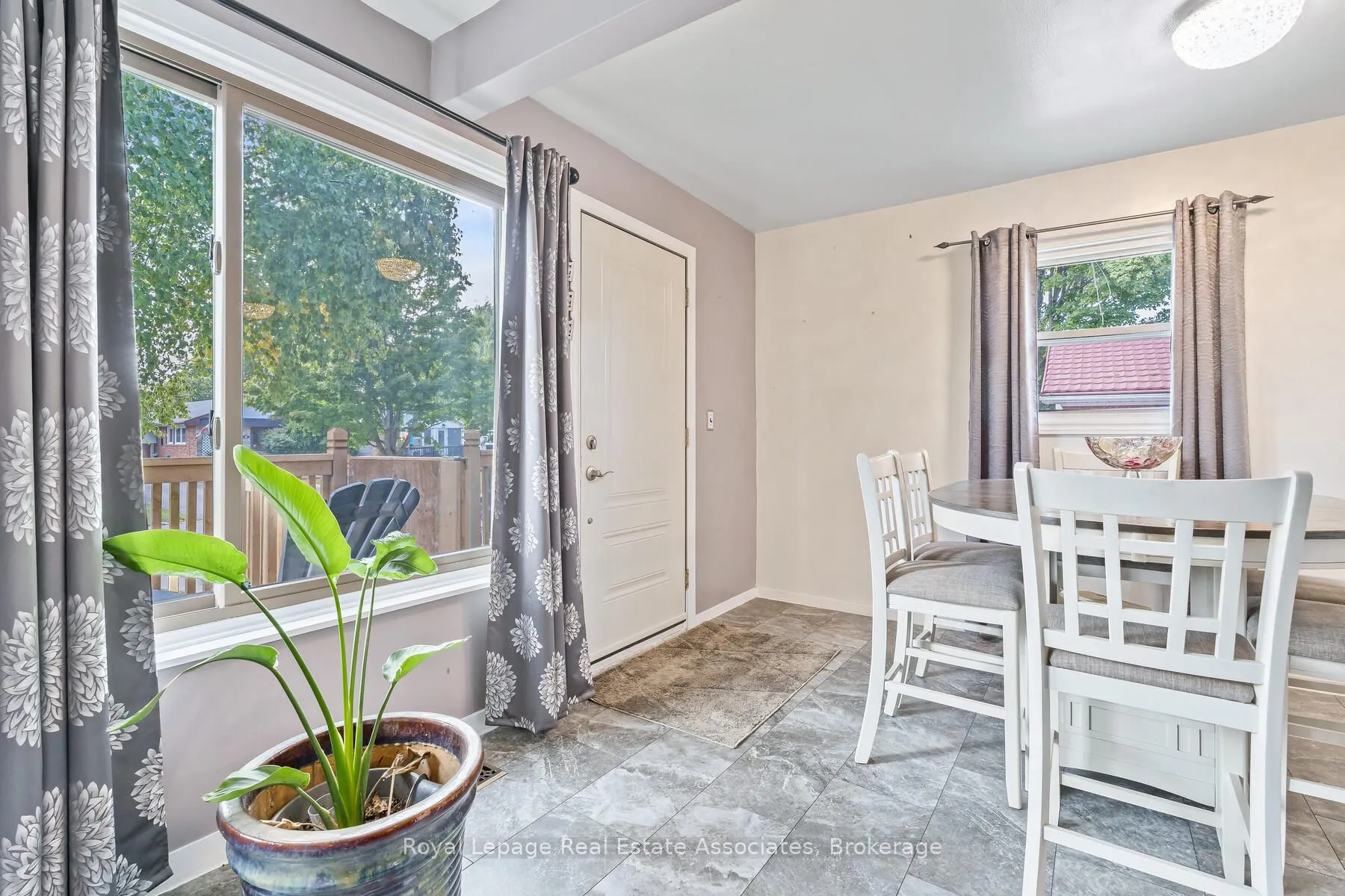 67 Roseford Terrace