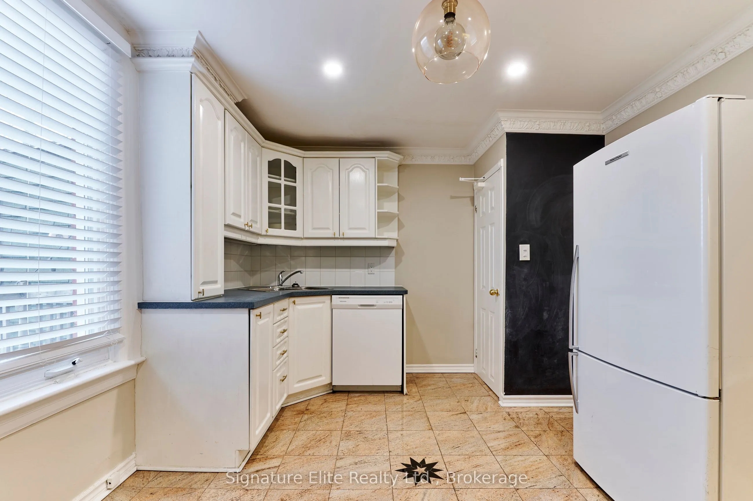 222 Old Weston Road