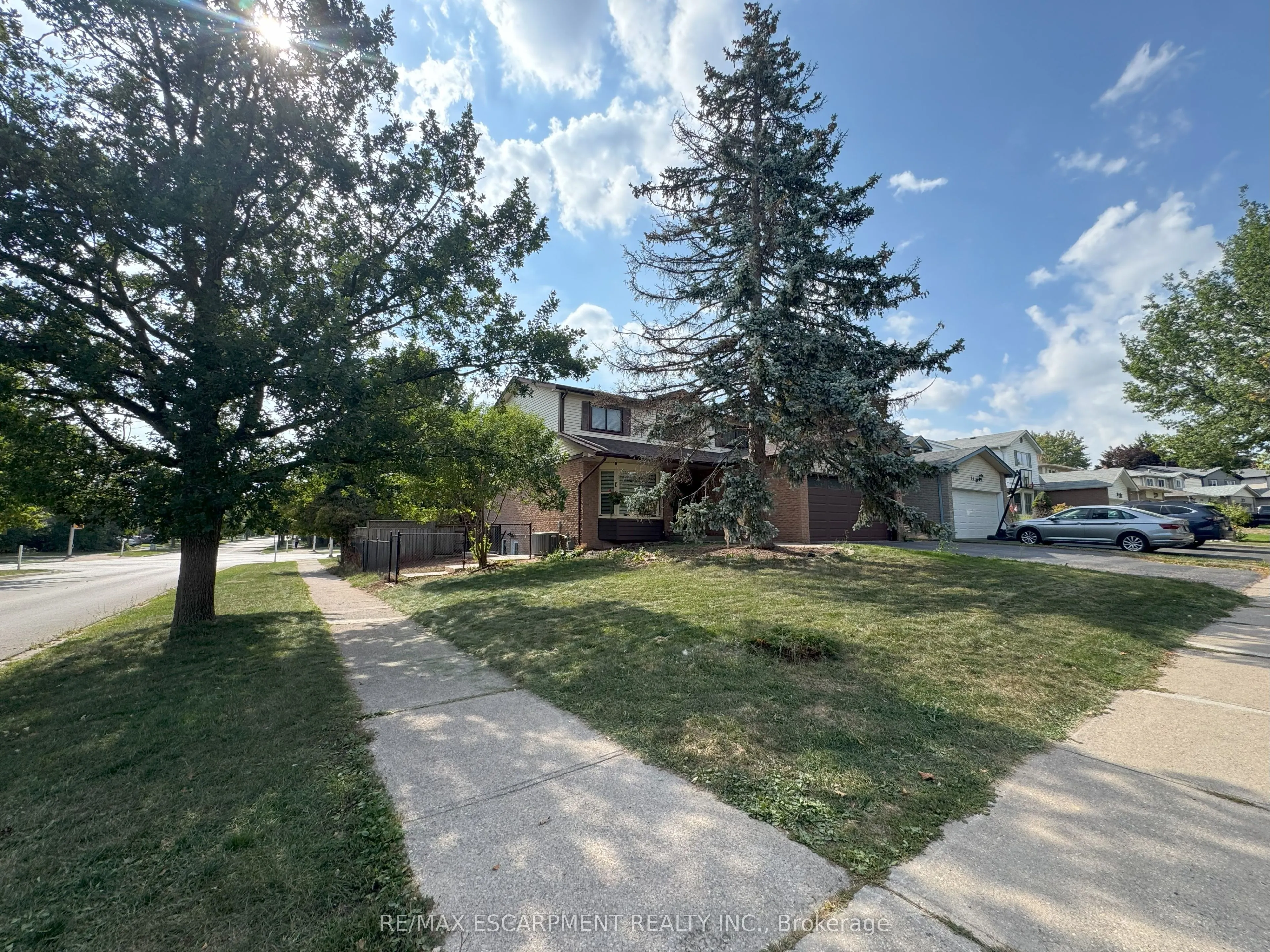 1482 LANCASTER Drive, #BASEMENT