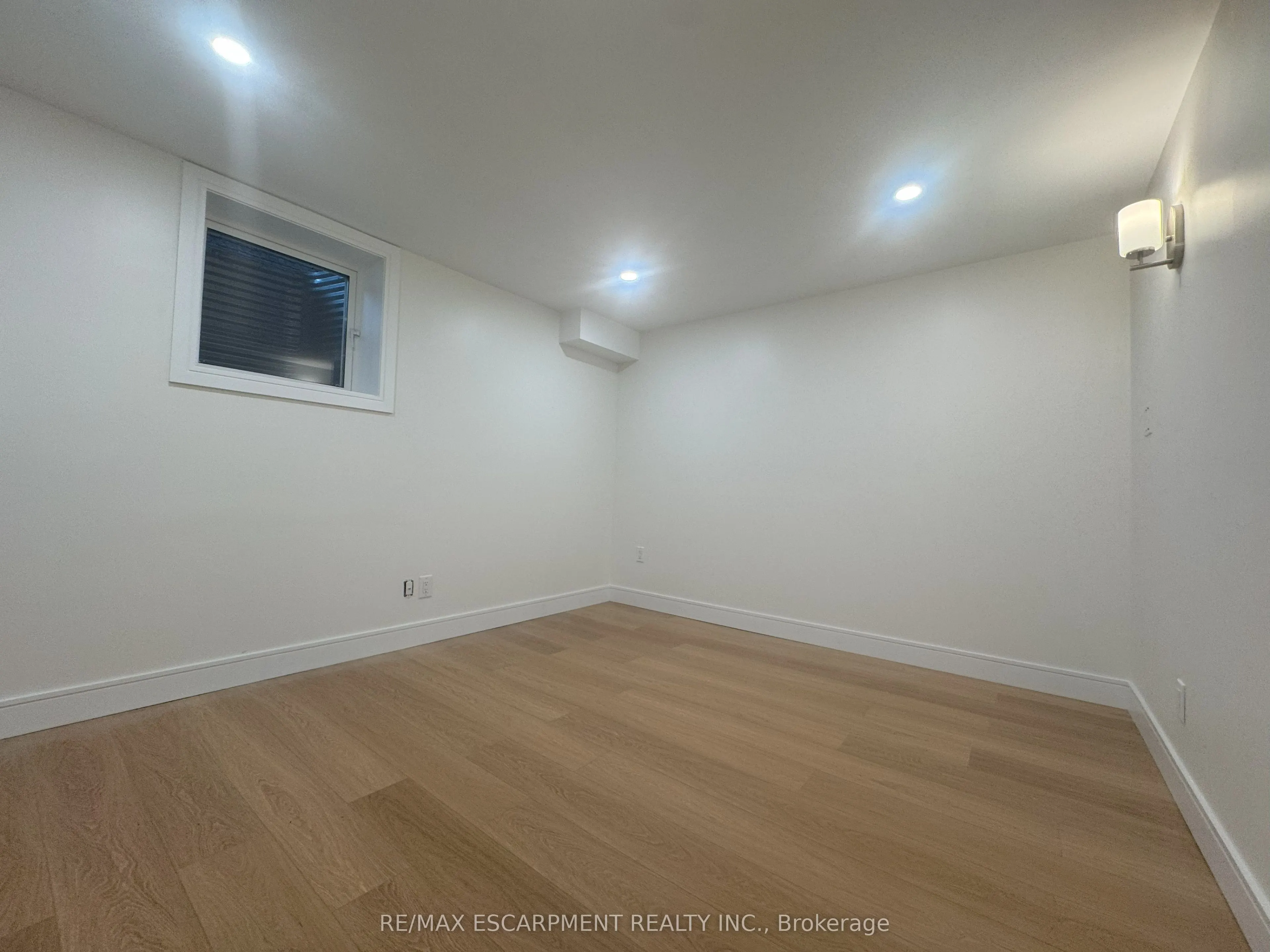 1482 LANCASTER Drive, #BASEMENT