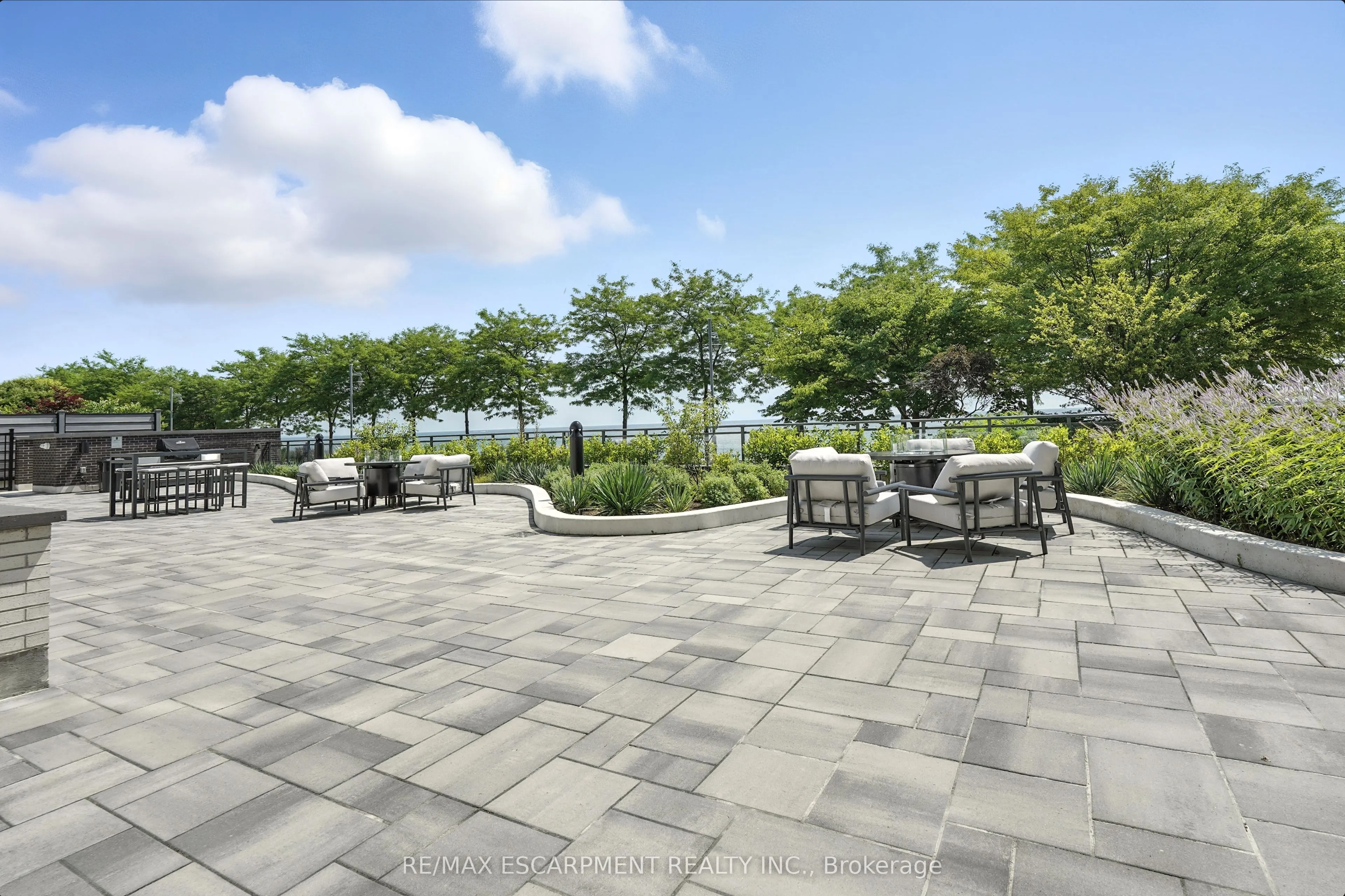 55 Port Street E, #102