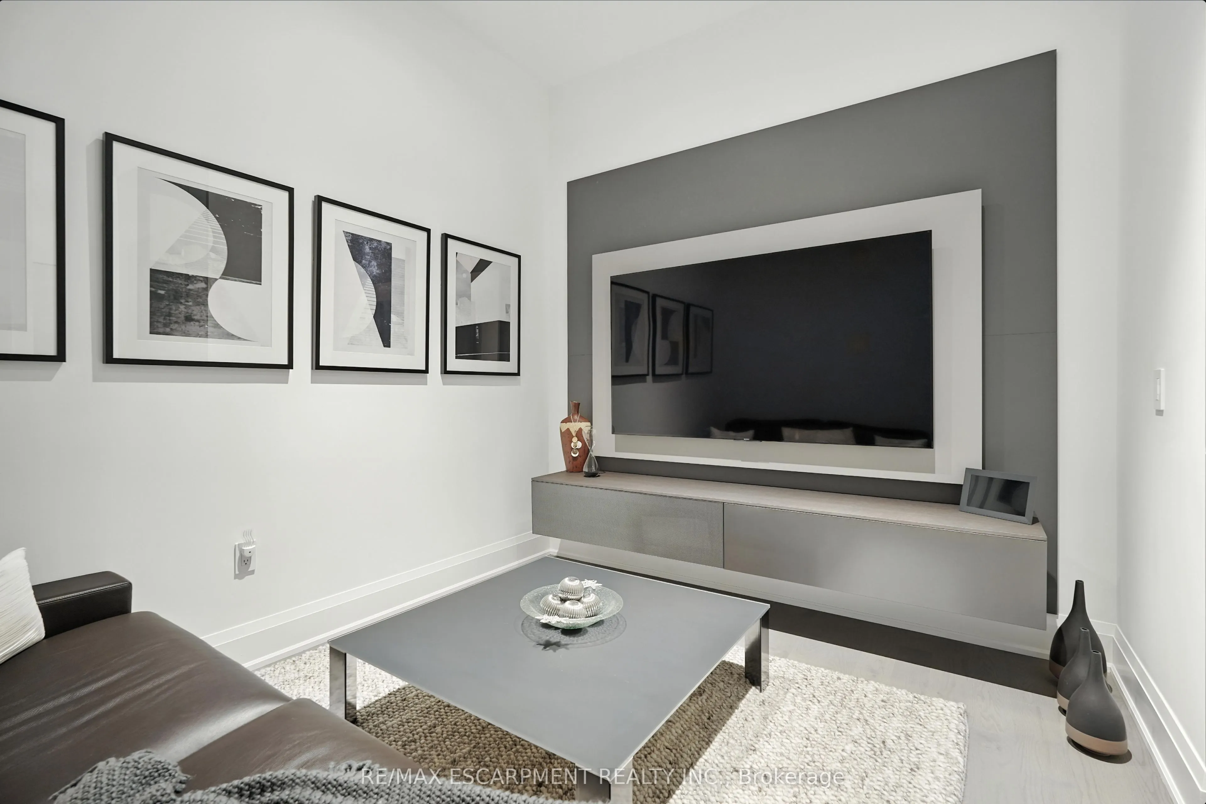55 Port Street E, #102