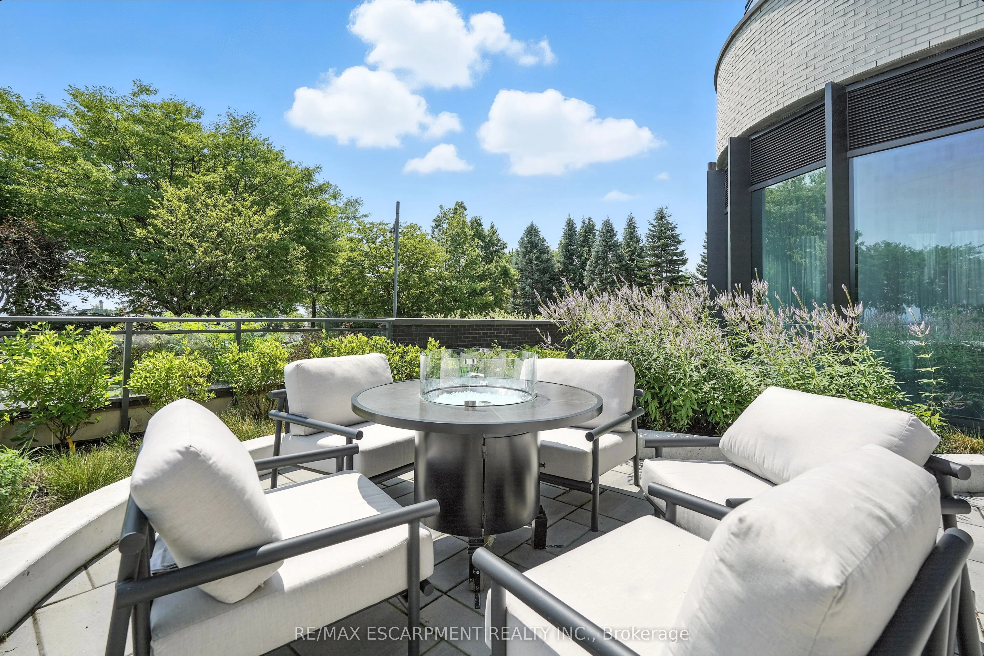 55 Port Street E, #102