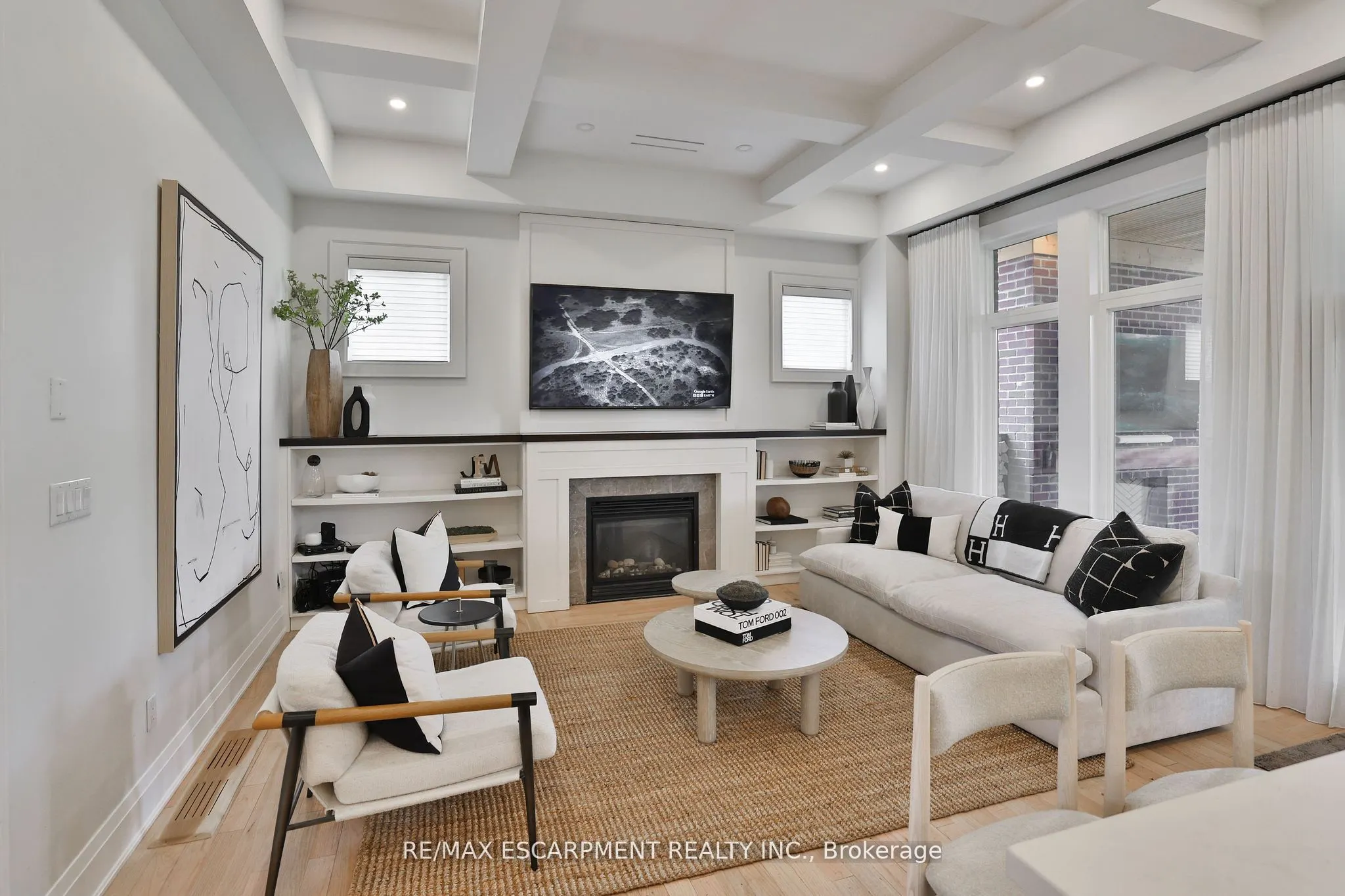 43 Mississauga Road S