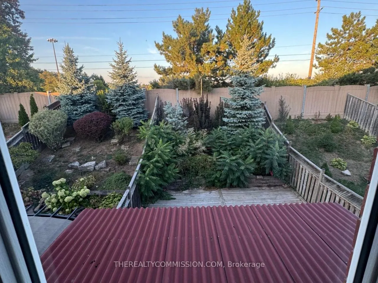 52 Rocky Point Crescent