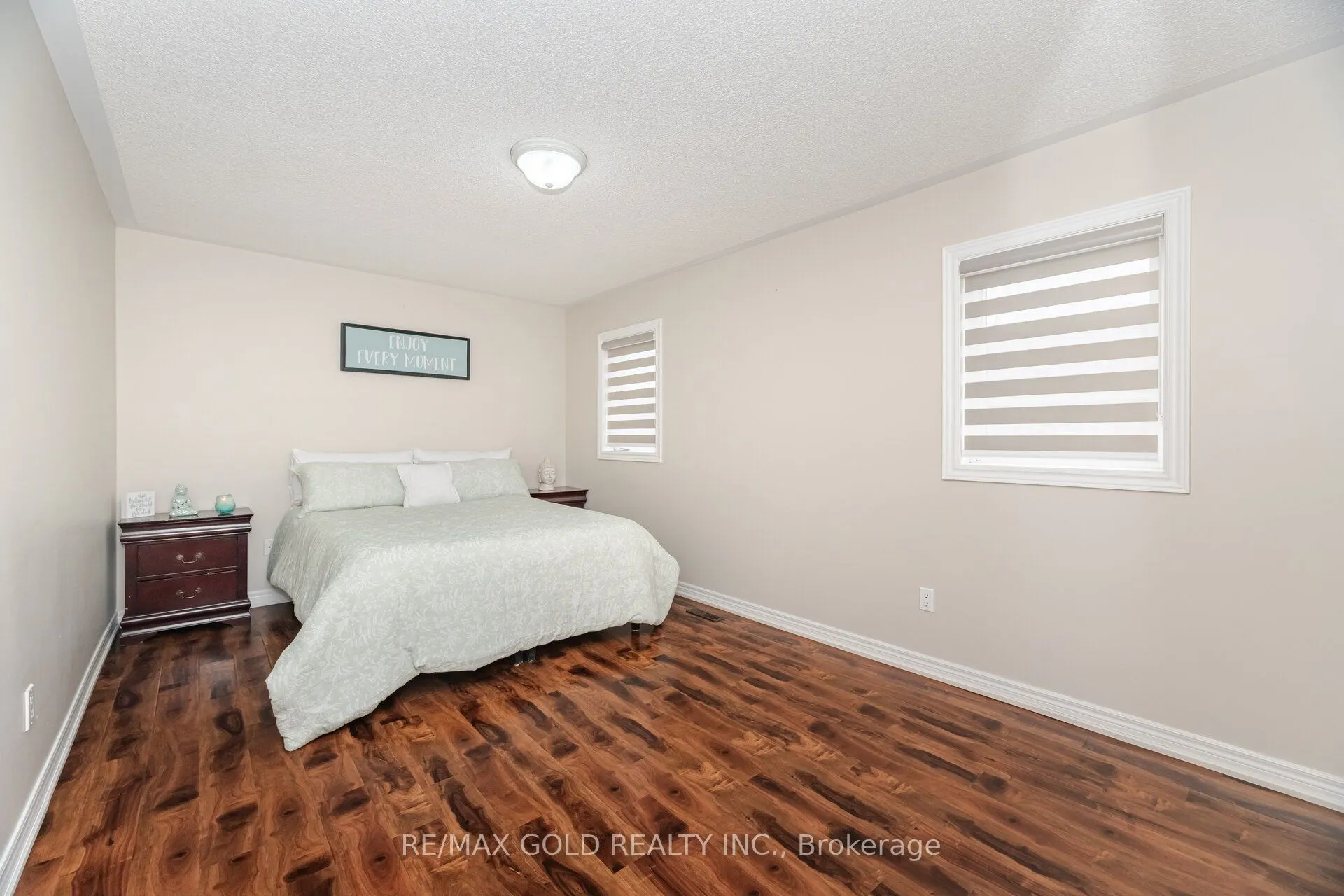 13 Fawson Cove Way W