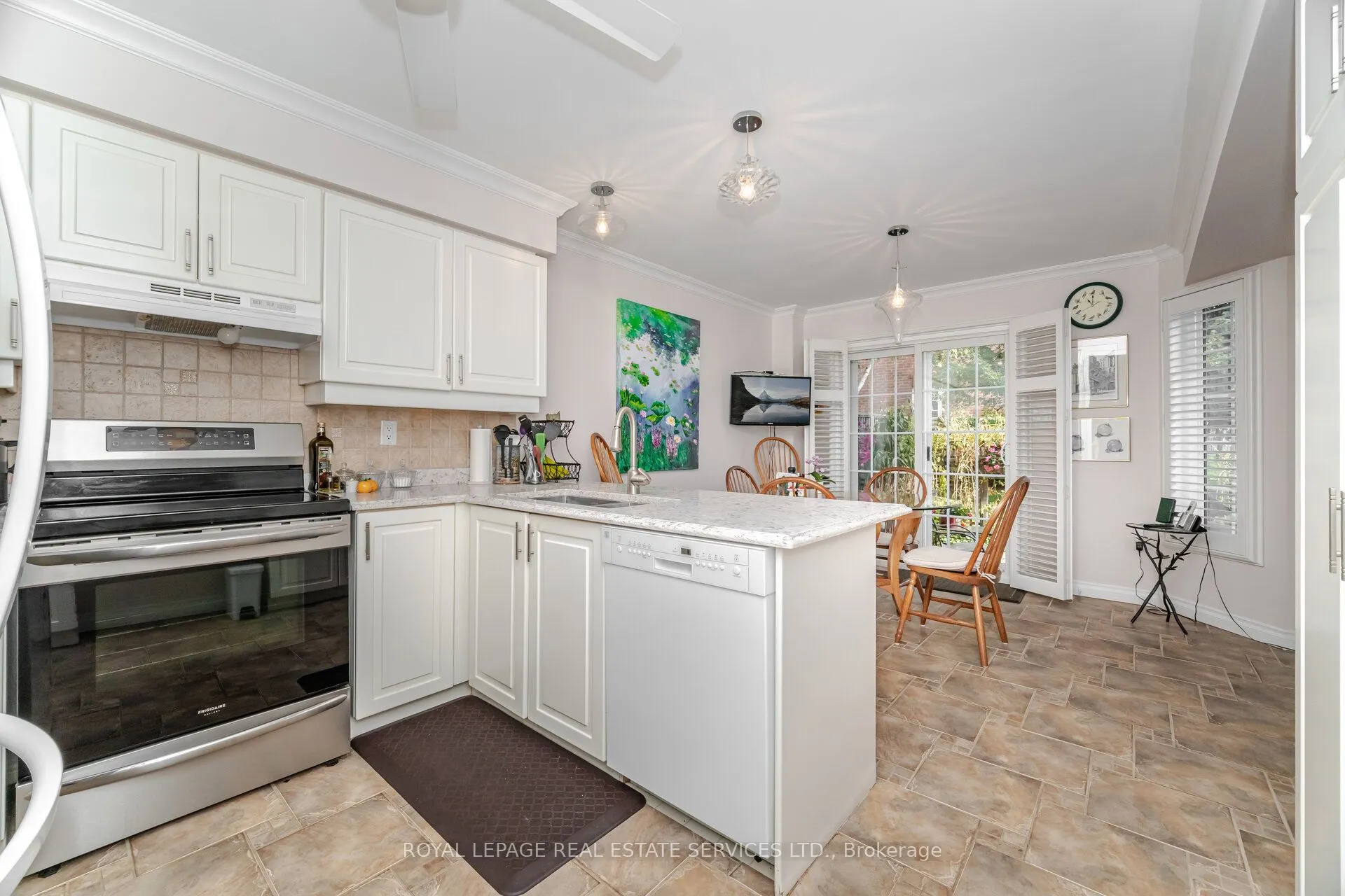 2145 Country Club Drive, #28