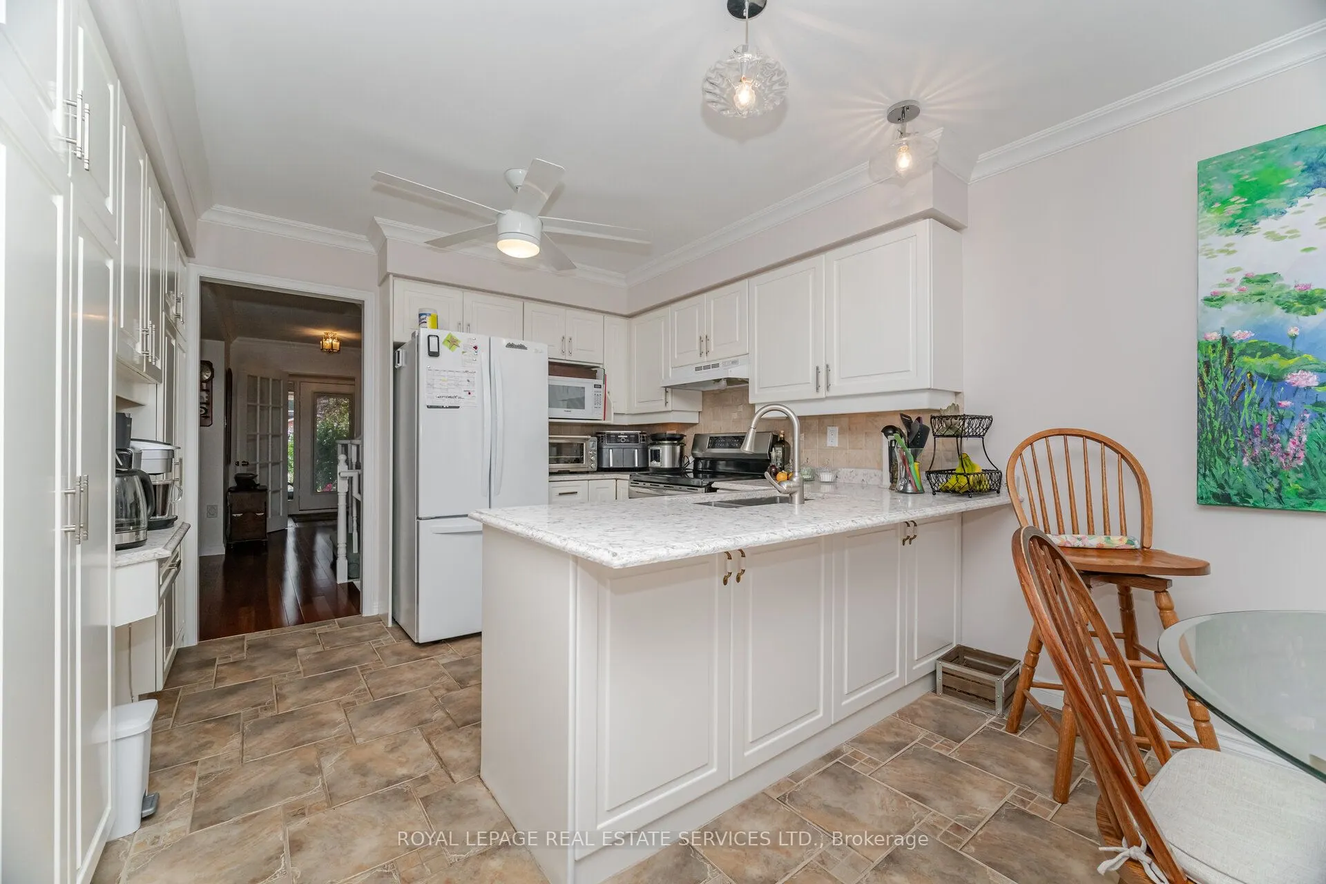 2145 Country Club Drive, #28