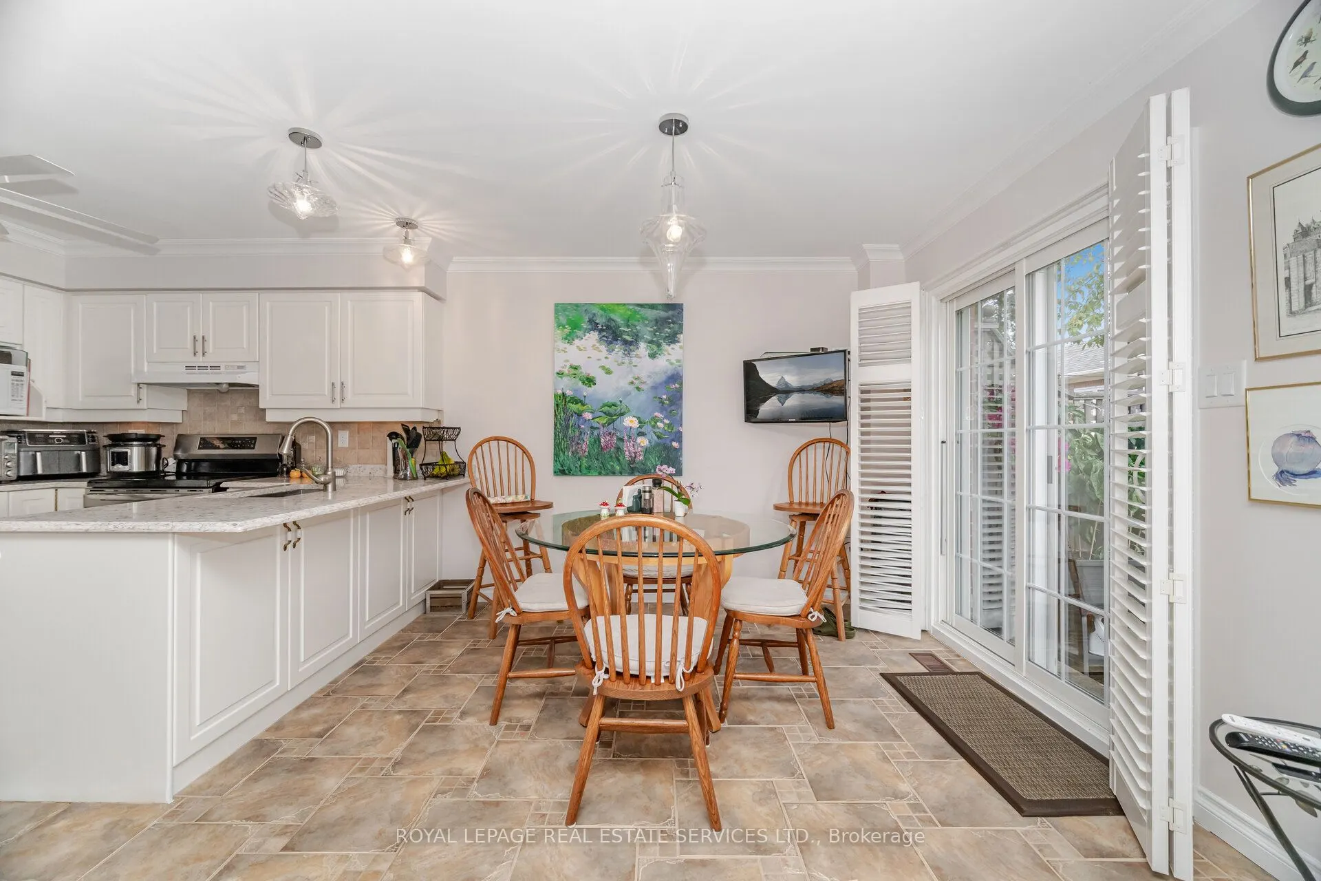 2145 Country Club Drive, #28