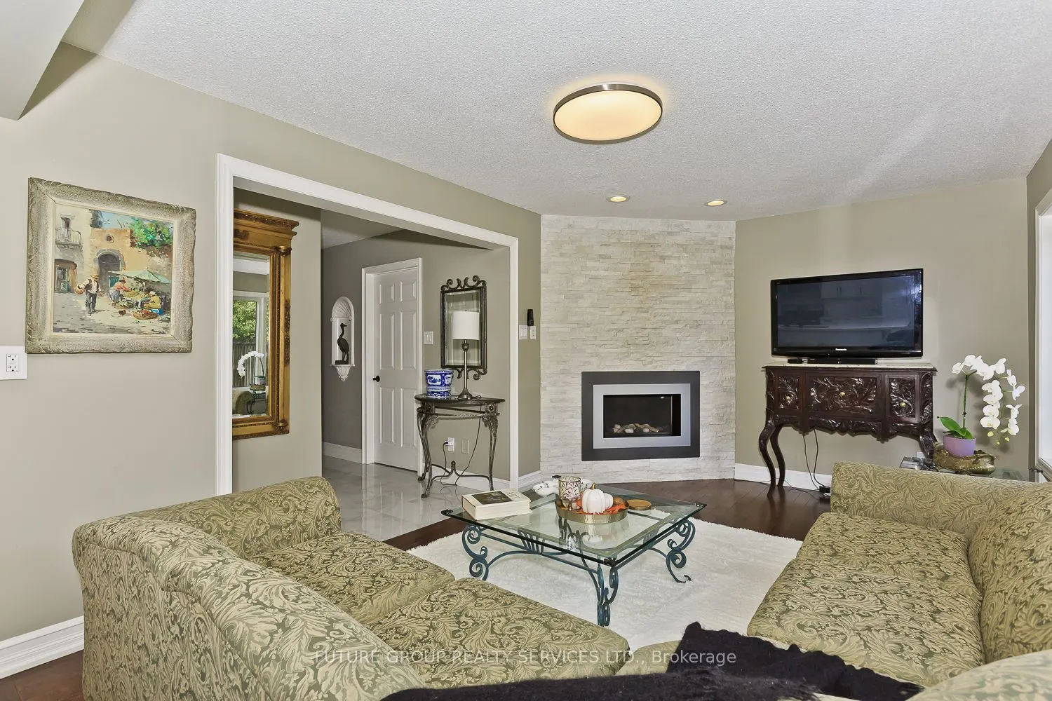 35 Harrop Avenue