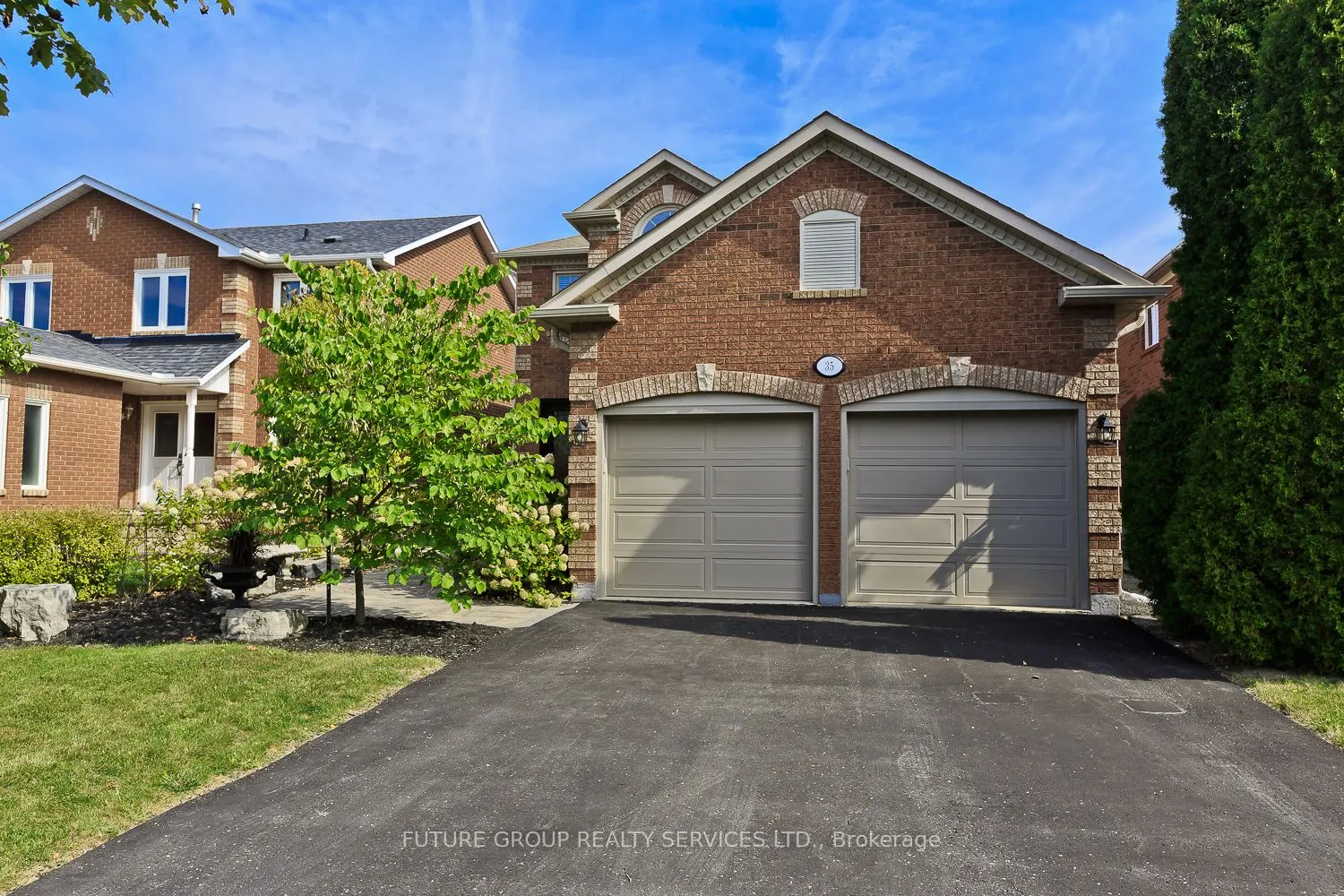 35 Harrop Avenue