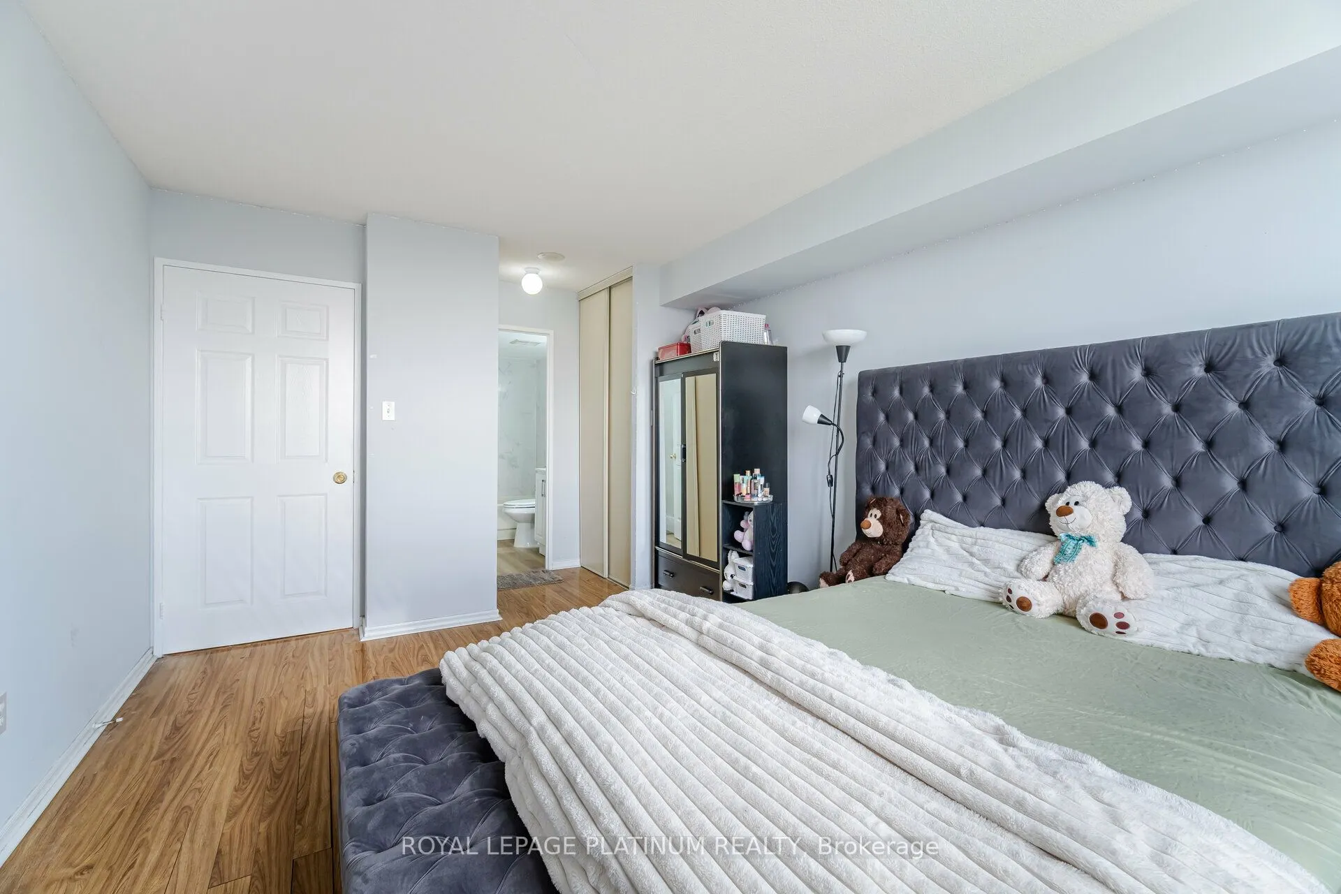 30 Malta Avenue, #1005