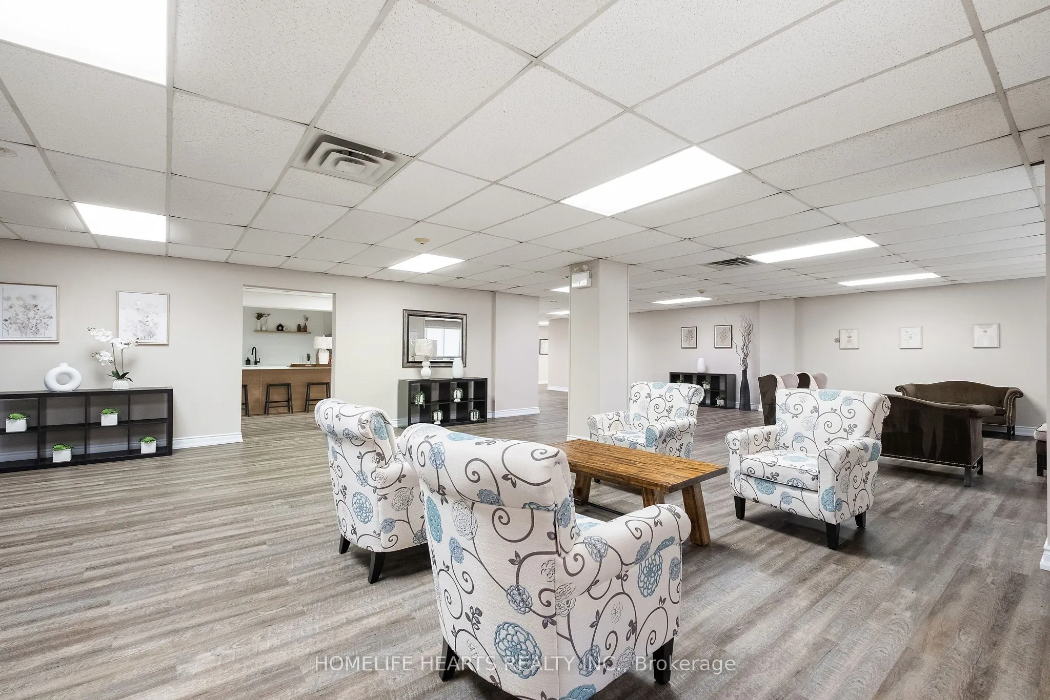 1300 Mississauga Valley Boulevard, #1111
