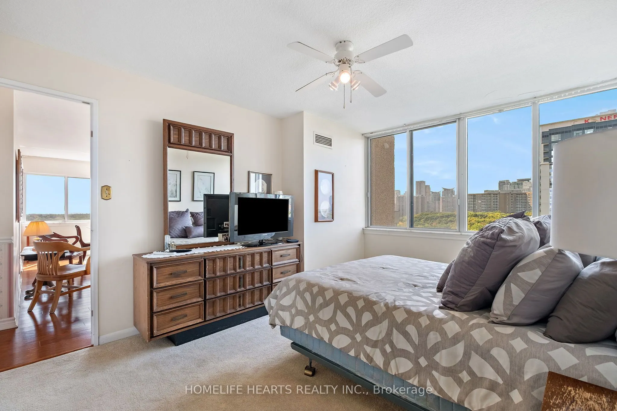 1300 Mississauga Valley Boulevard, #1111