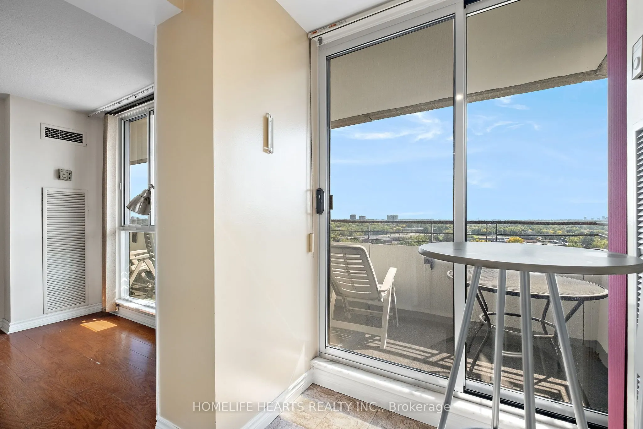 1300 Mississauga Valley Boulevard, #1111