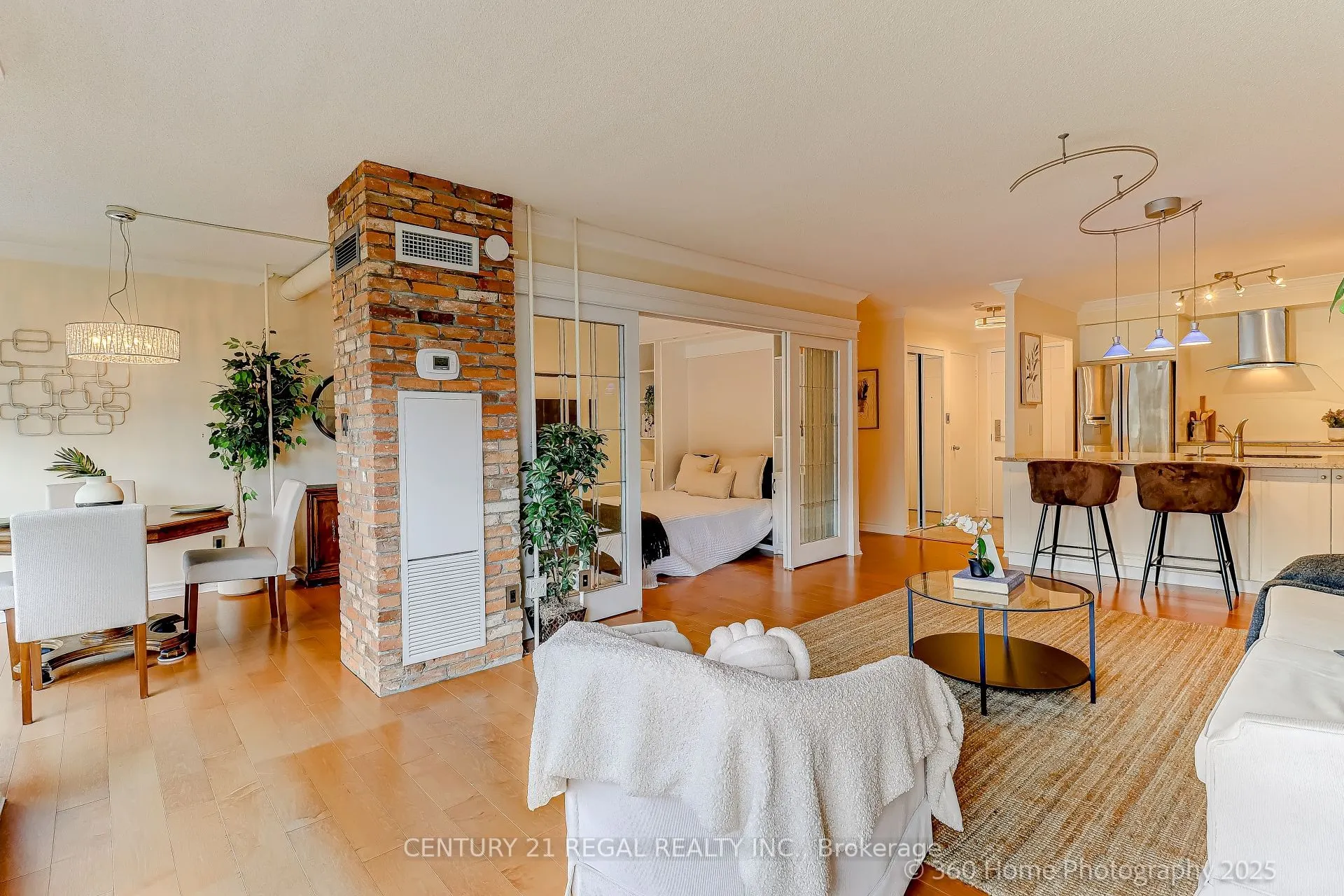 2267 Lake Shore Boulevard W, #308