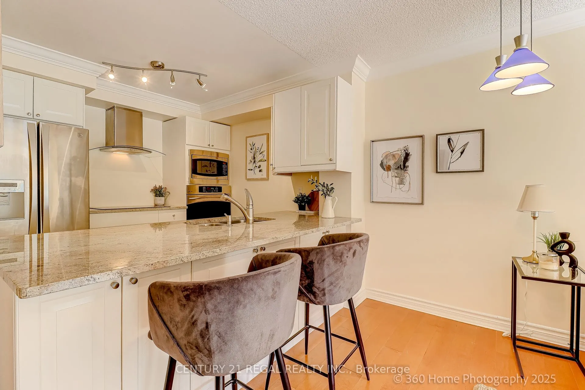 2267 Lake Shore Boulevard W, #308