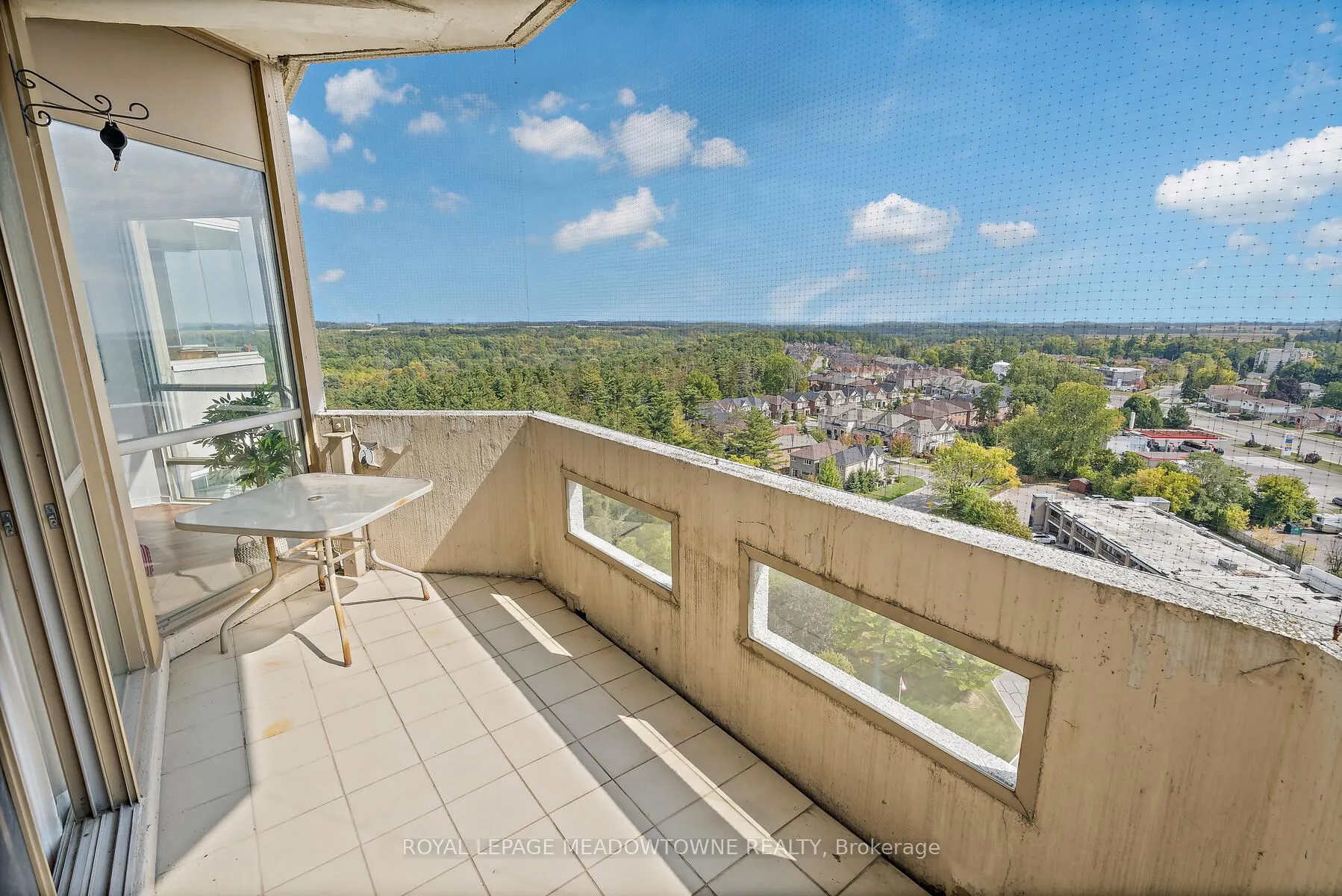 20 Mcfarlane Drive, #1708
