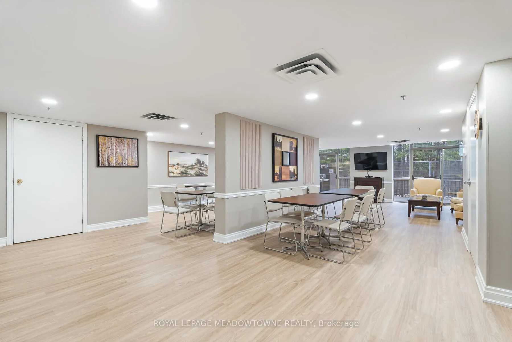 20 Mcfarlane Drive, #1708