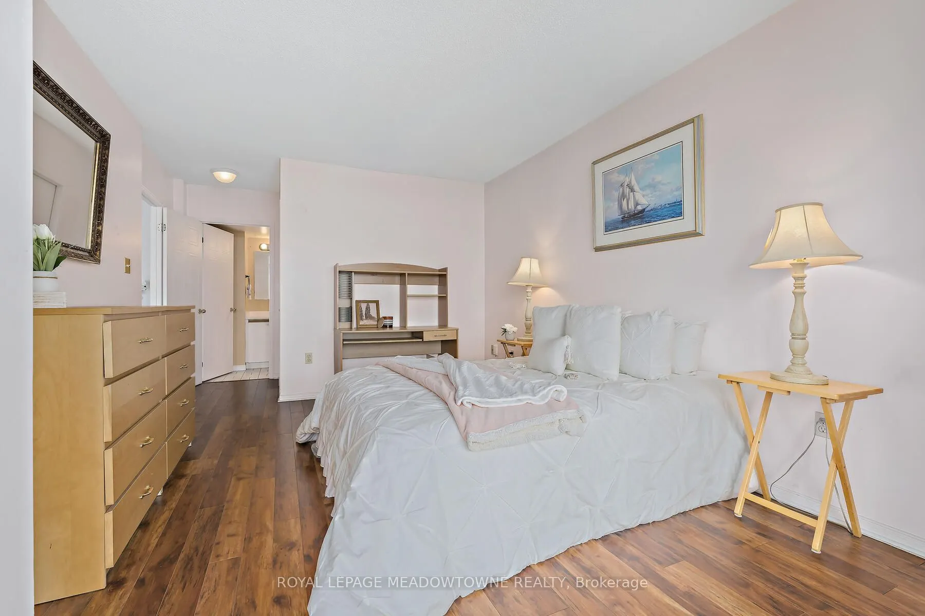 20 Mcfarlane Drive, #1708