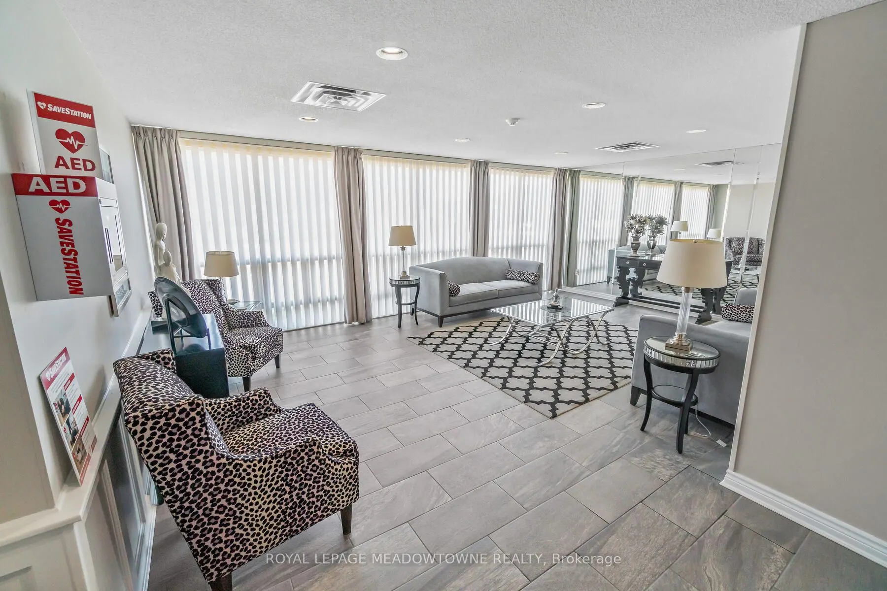 20 Mcfarlane Drive, #1708