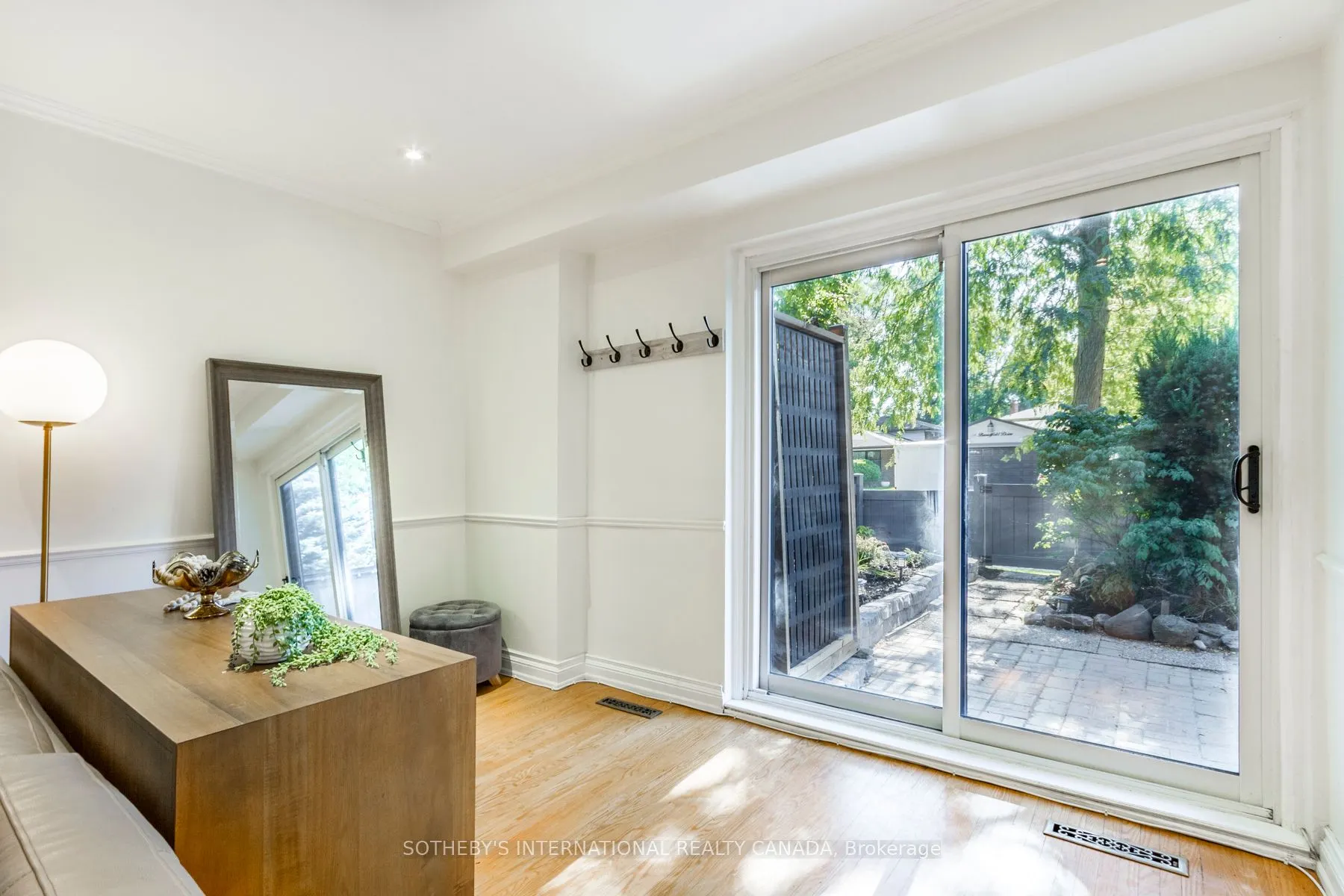 51 Broadfield Drive
