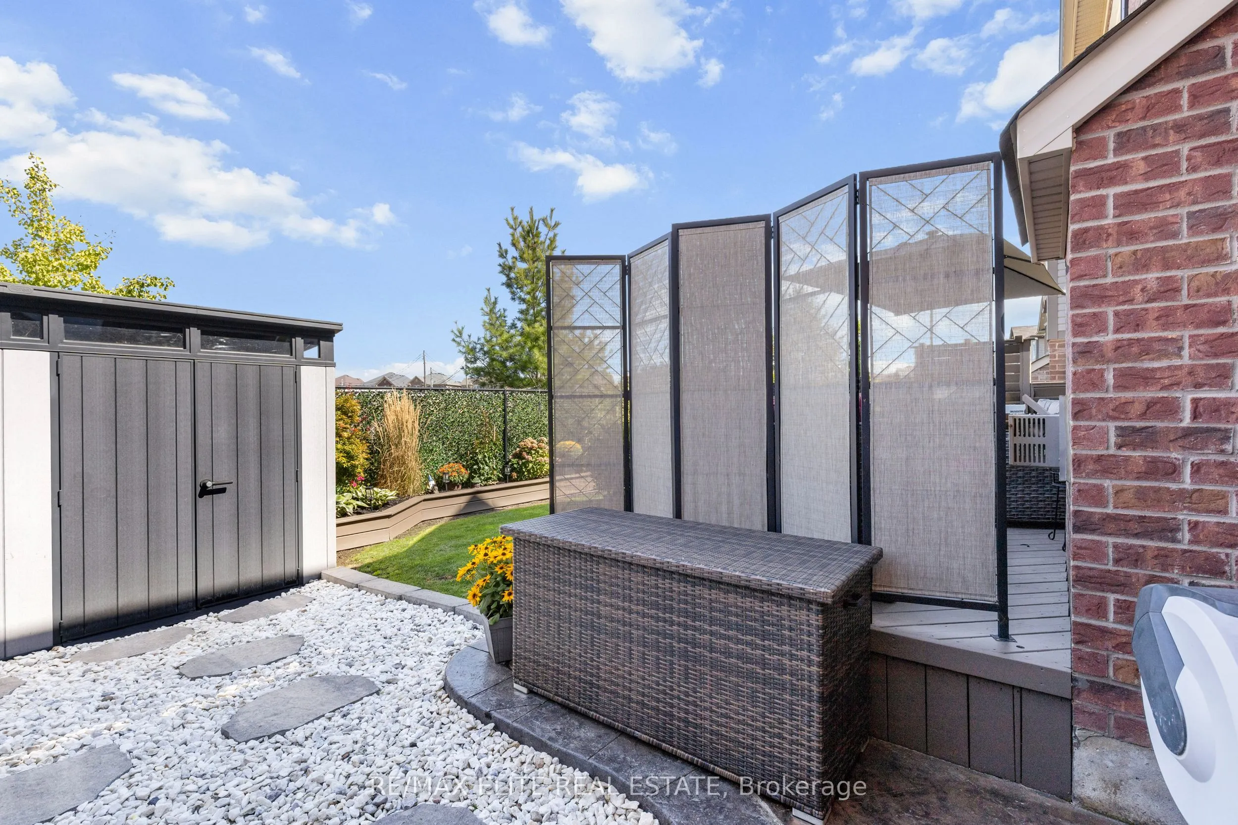 27 Arkwright Drive