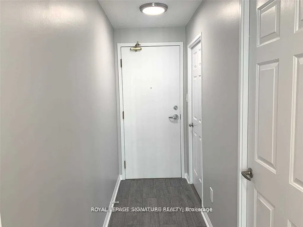 101 Subway Crescent, #1414