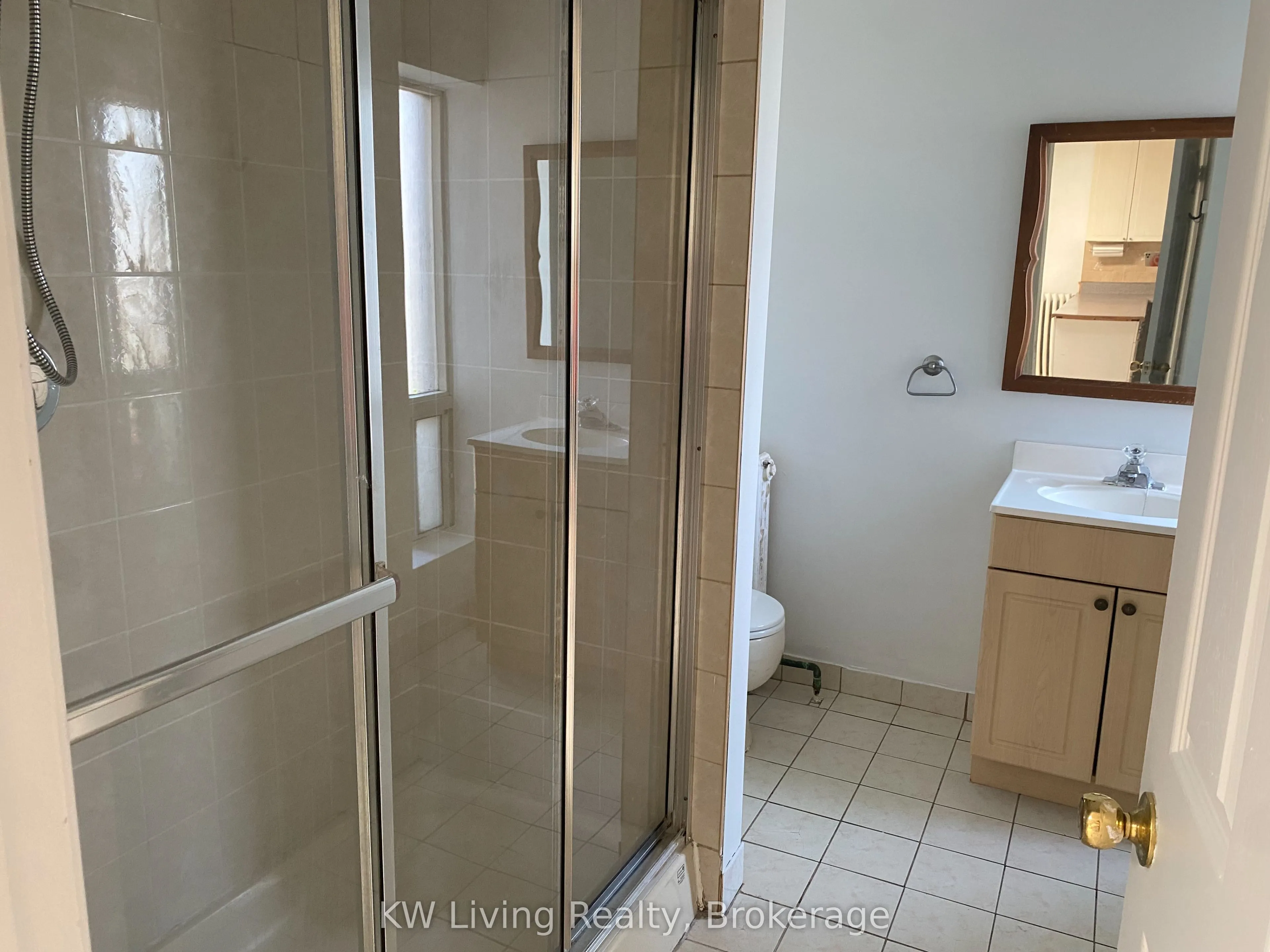 2890 Lake Shore Boulevard W, #Apt. 3