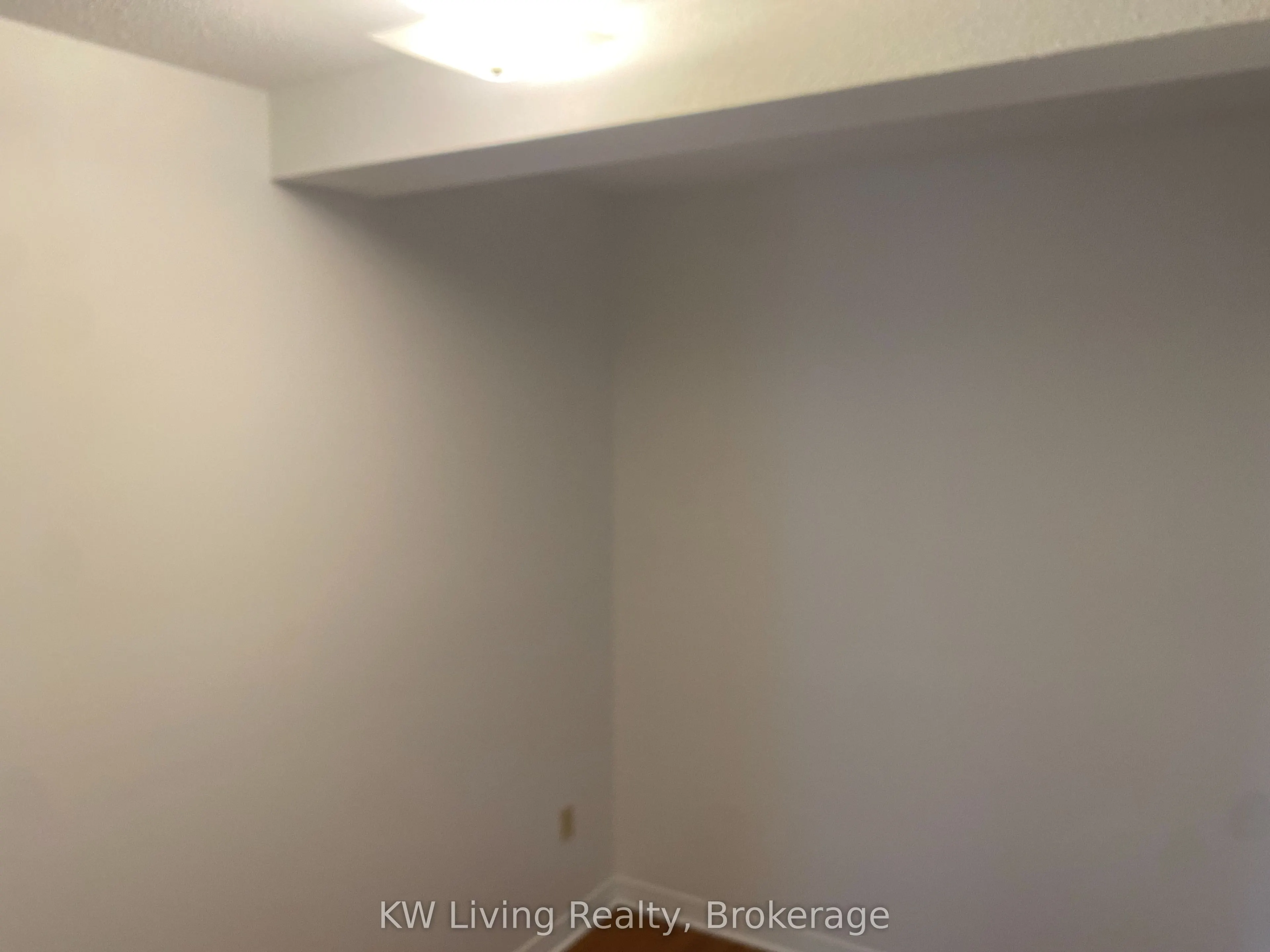 2890 Lake Shore Boulevard W, #Apt. 3