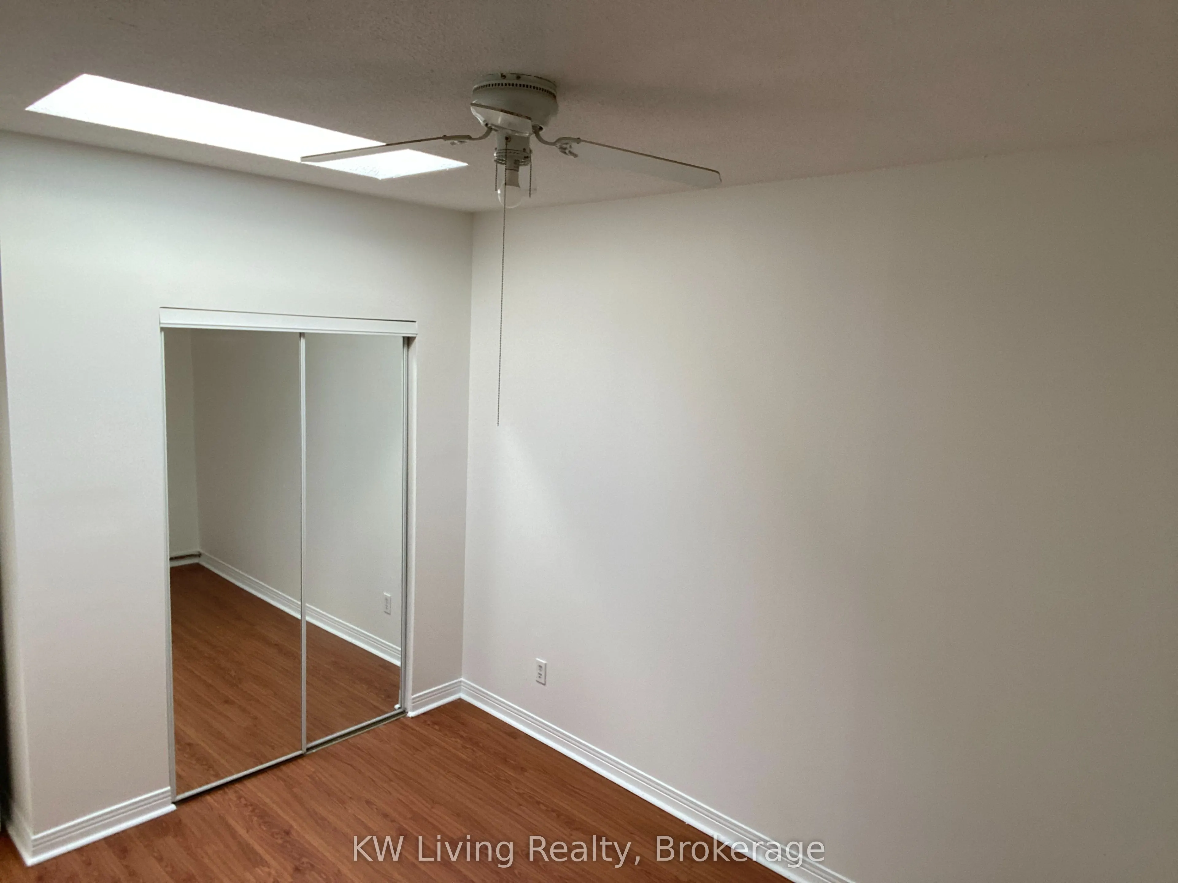 2890 Lake Shore Boulevard W, #Apt. 3