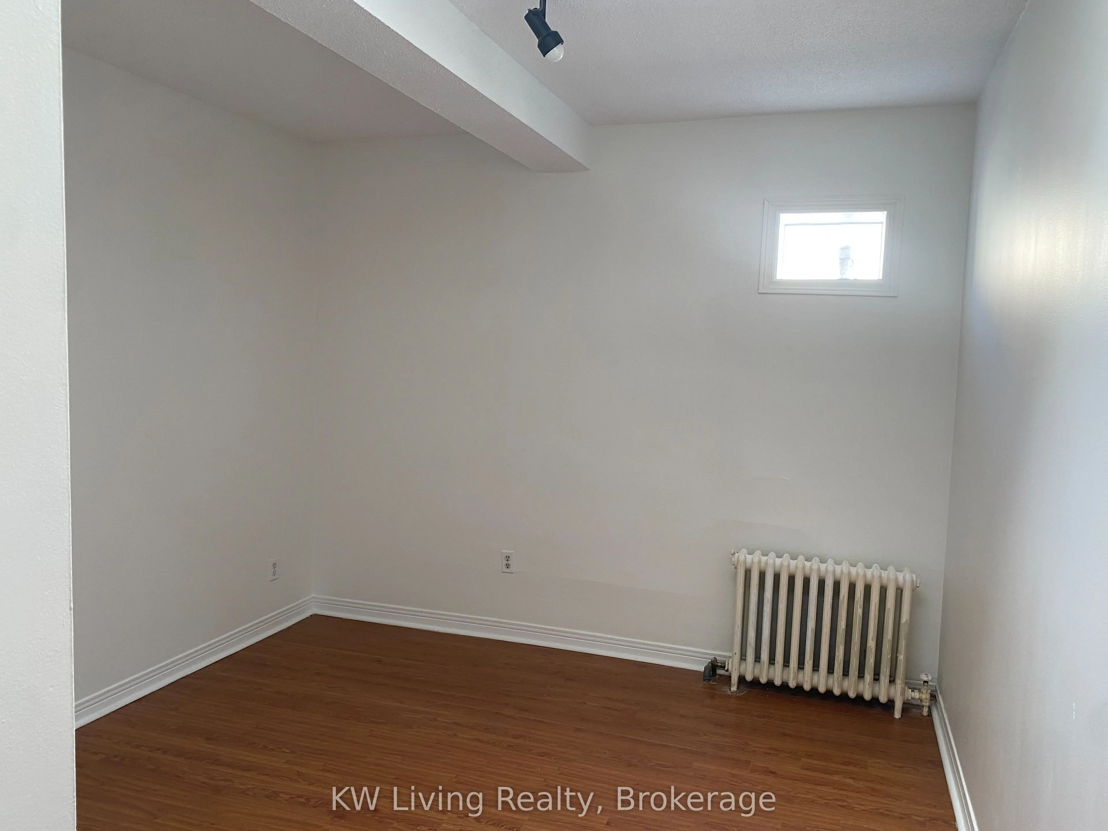 2890 Lake Shore Boulevard W, #Apt. 3
