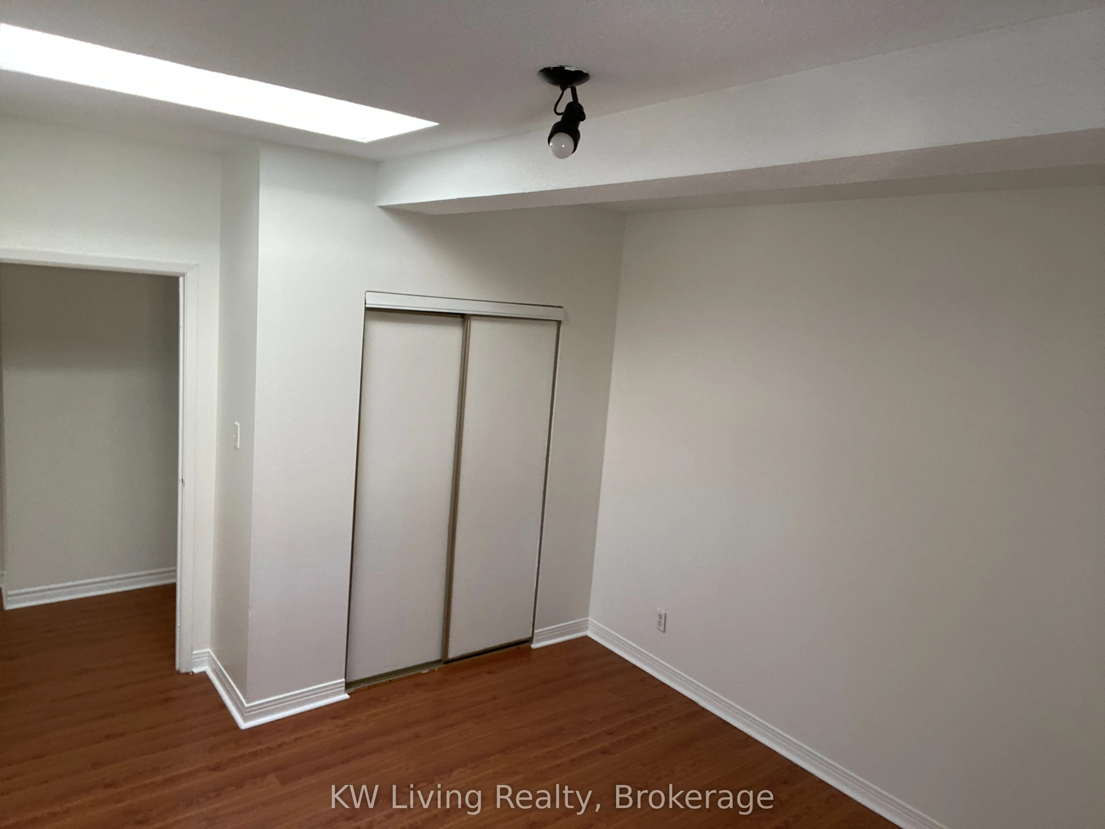 2890 Lake Shore Boulevard W, #Apt. 3