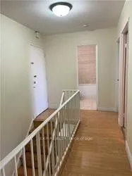 3025 The Credit Woodlands Road, #330