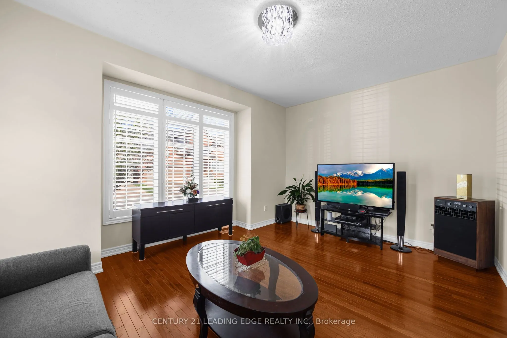35 Lobelia Street, #4