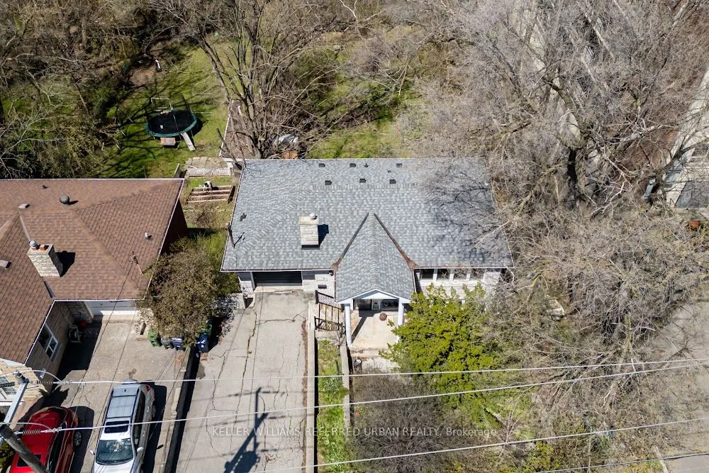 20 Gracefield Avenue