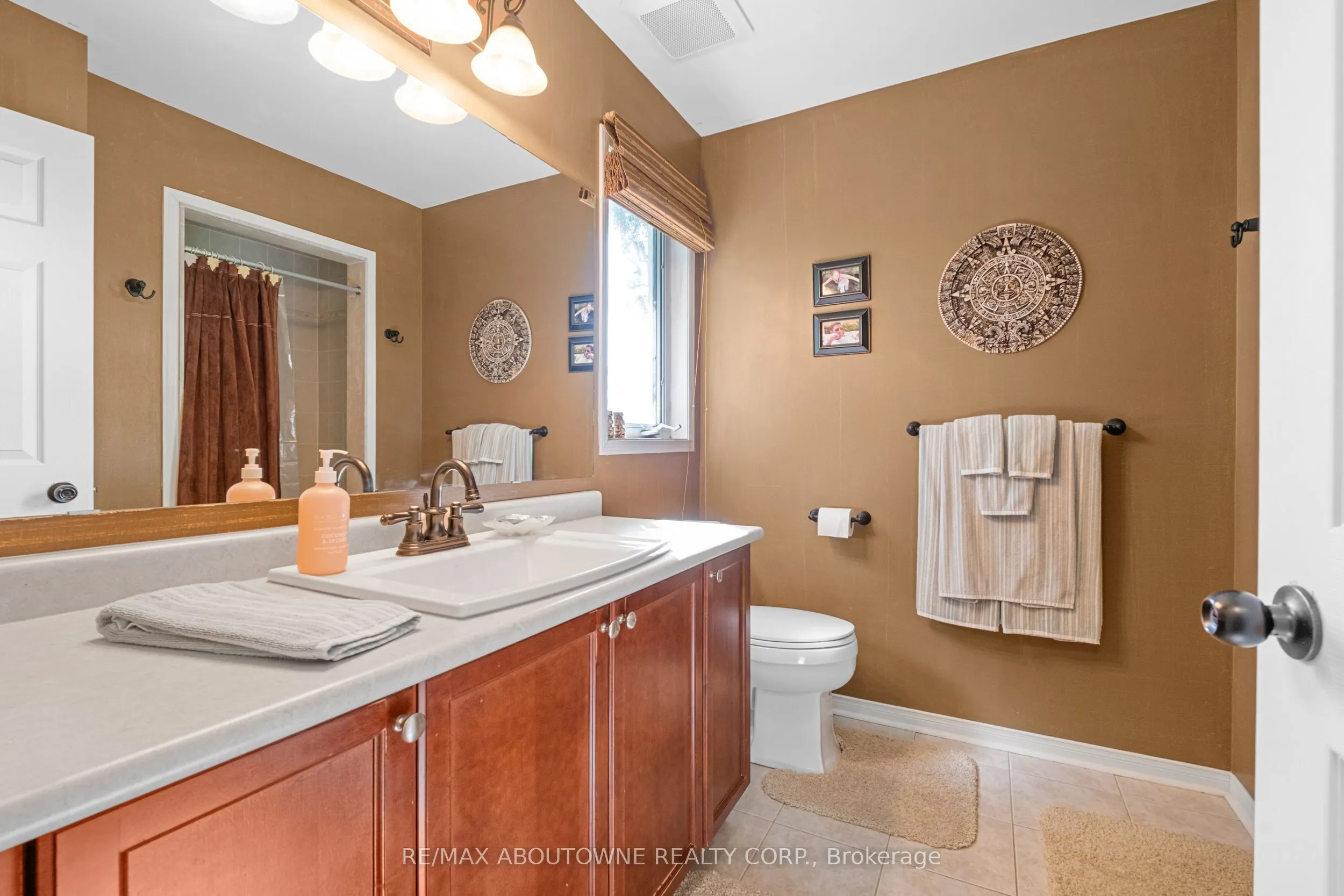 1131 Zimmerman Crescent