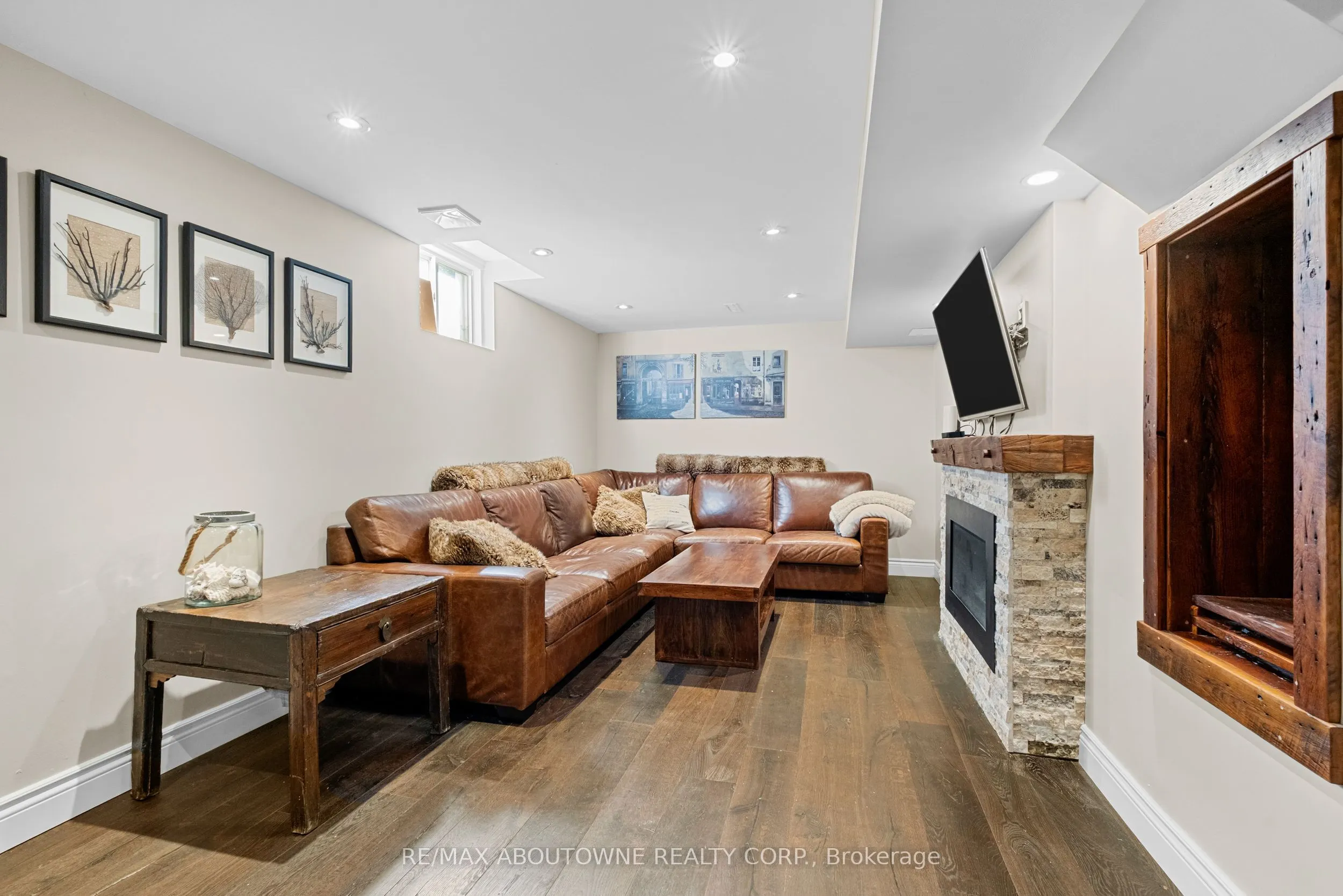 1131 Zimmerman Crescent