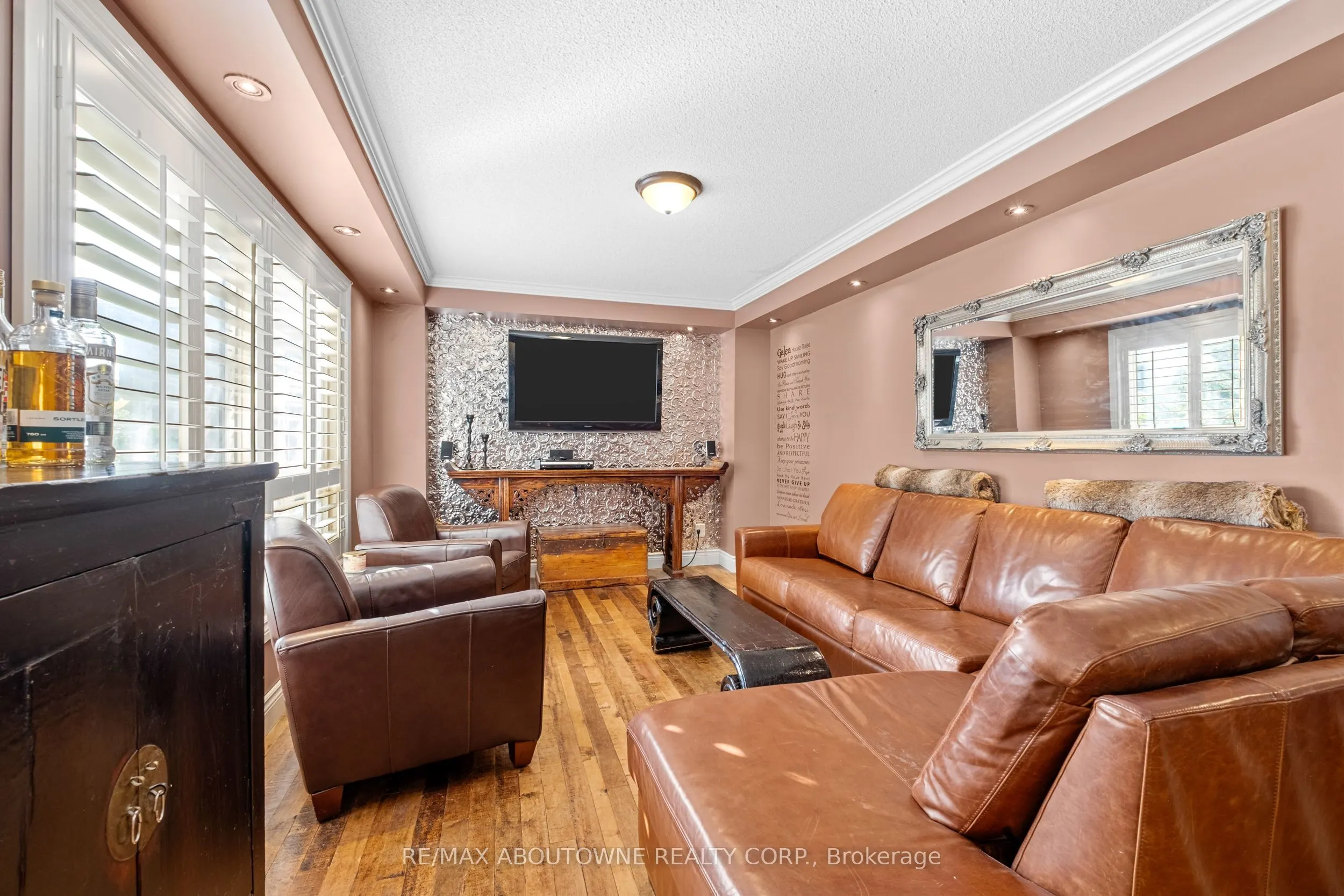 1131 Zimmerman Crescent