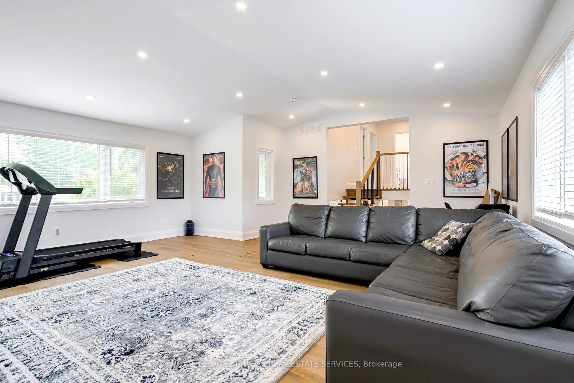 5199 Broughton Crescent