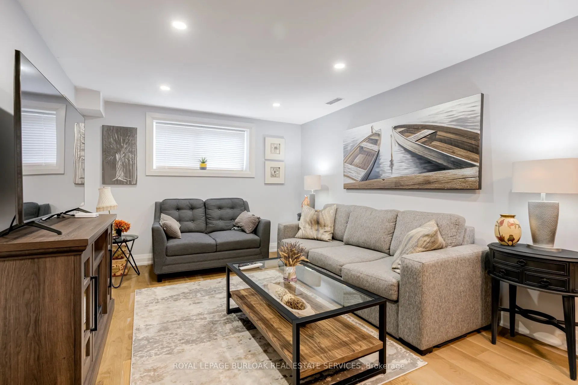 5199 Broughton Crescent