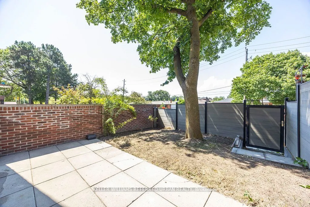 2 Sebastian Cabot Way, #2