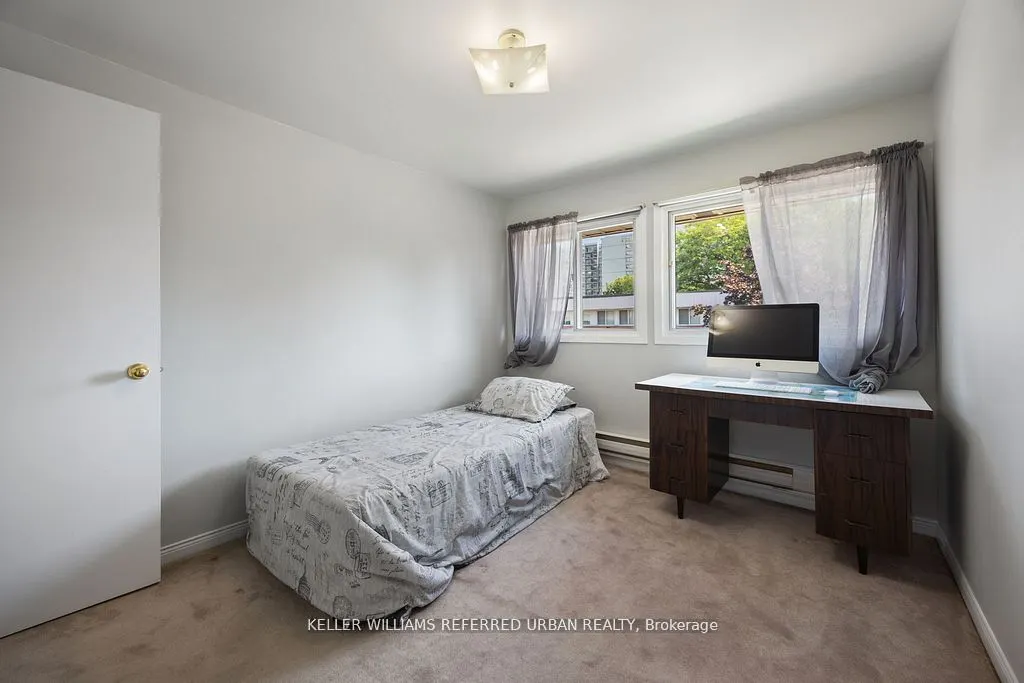 2 Sebastian Cabot Way, #2